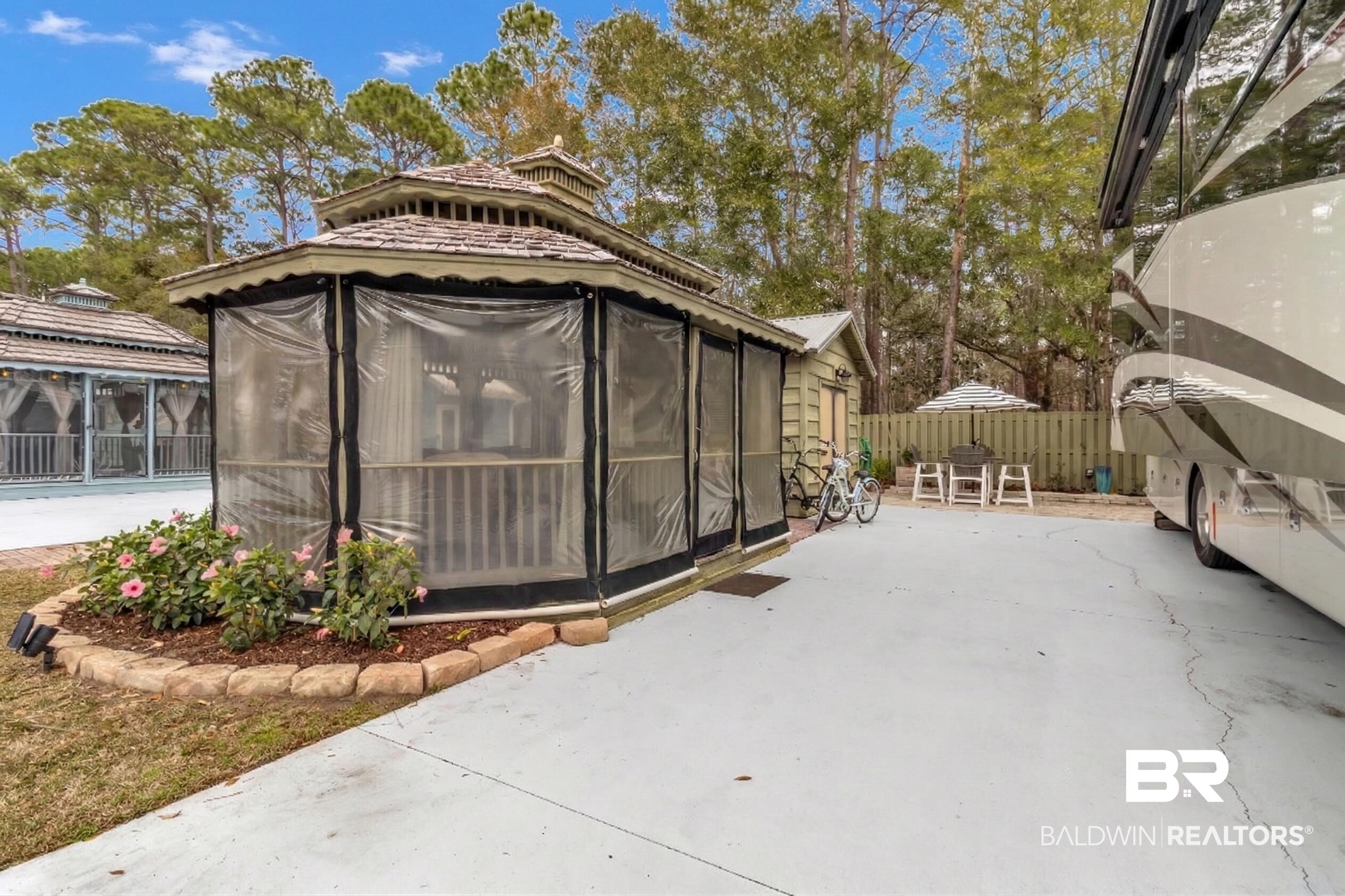 4650 Griffith Marina Road — photo