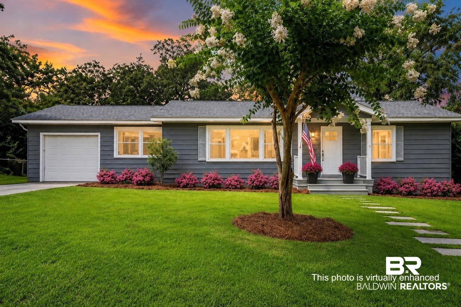 216 Pinecrest Lane — photo