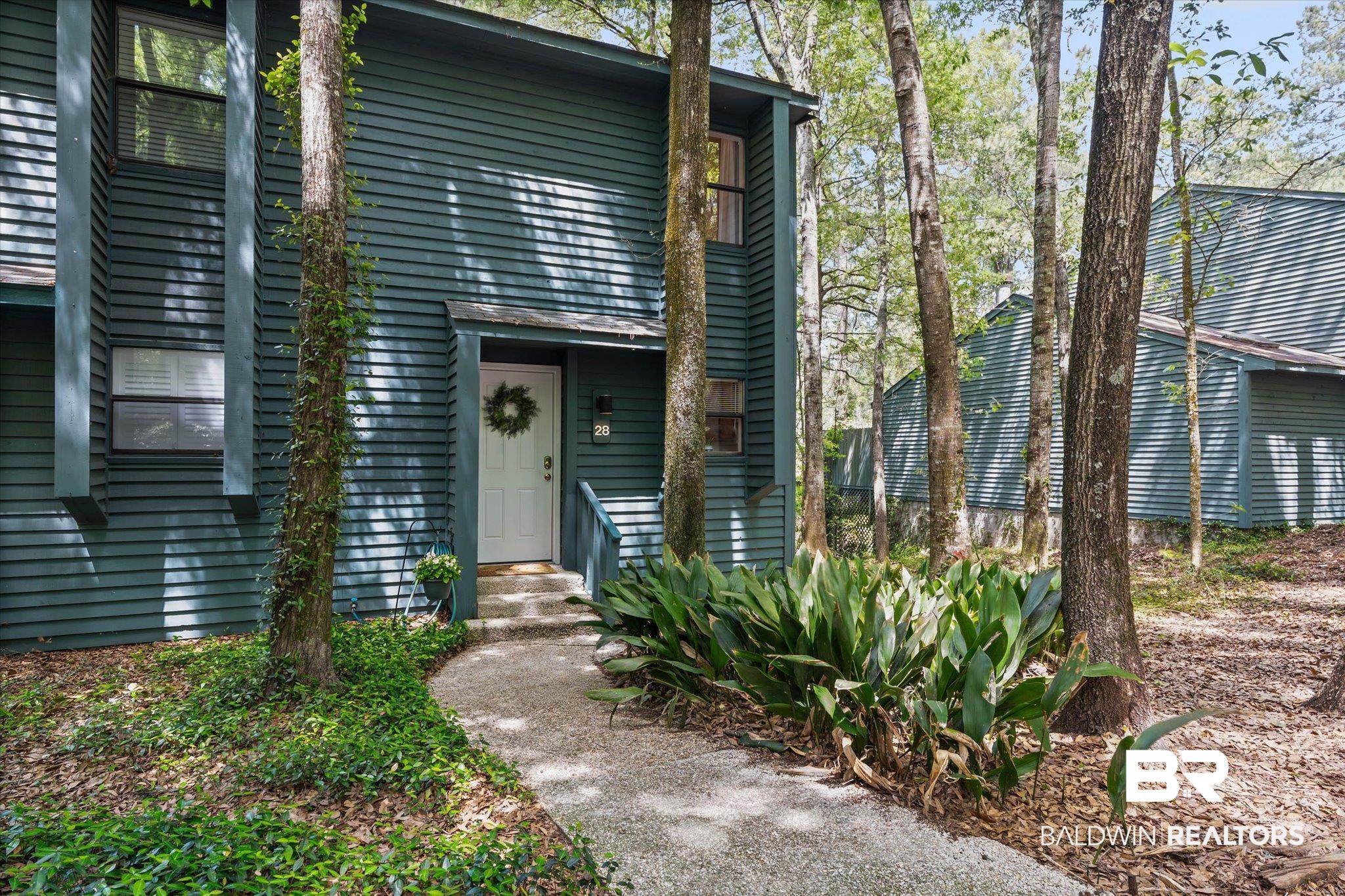 28 Summer Oaks Drive — photo