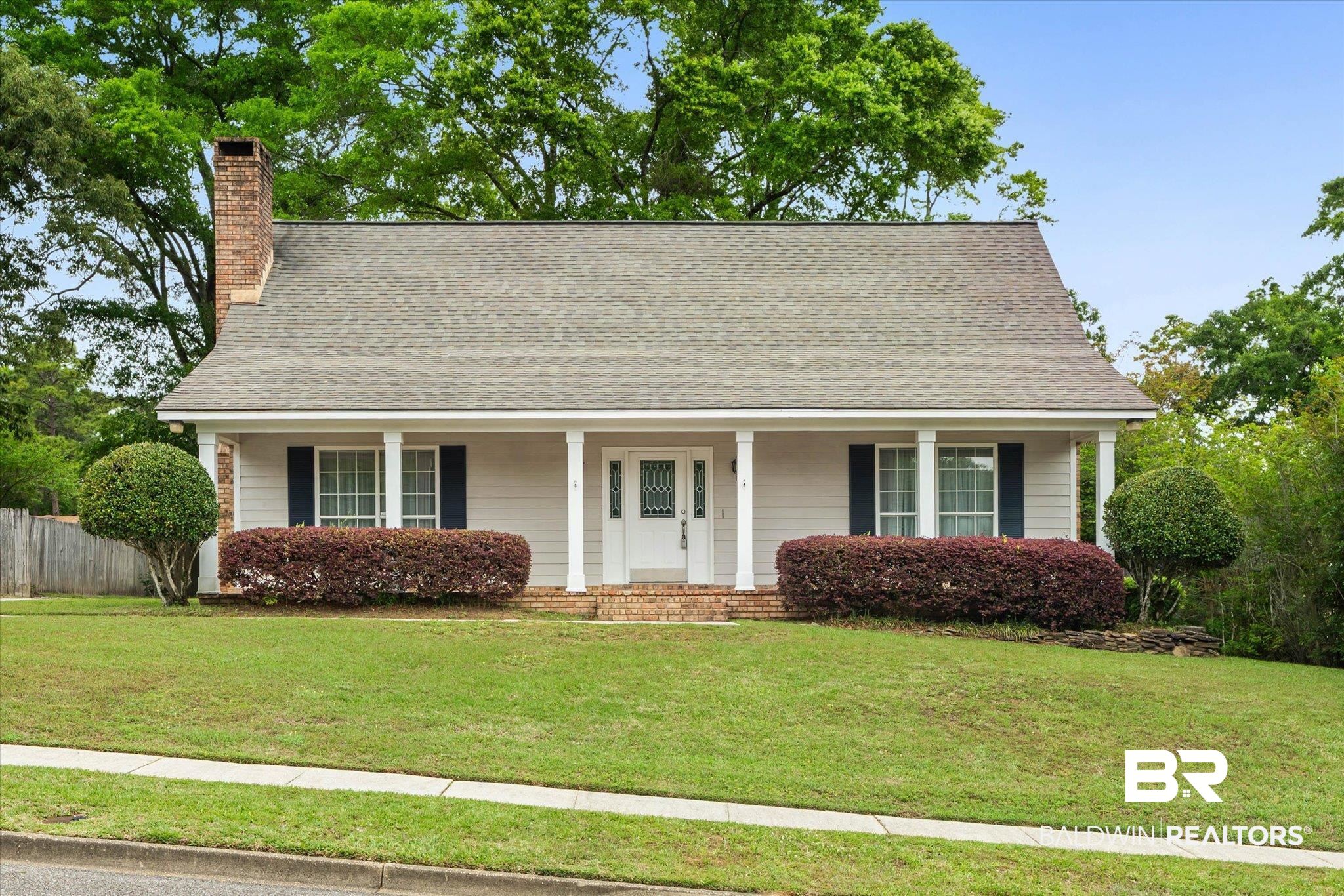6104 Scenic West Drive — photo