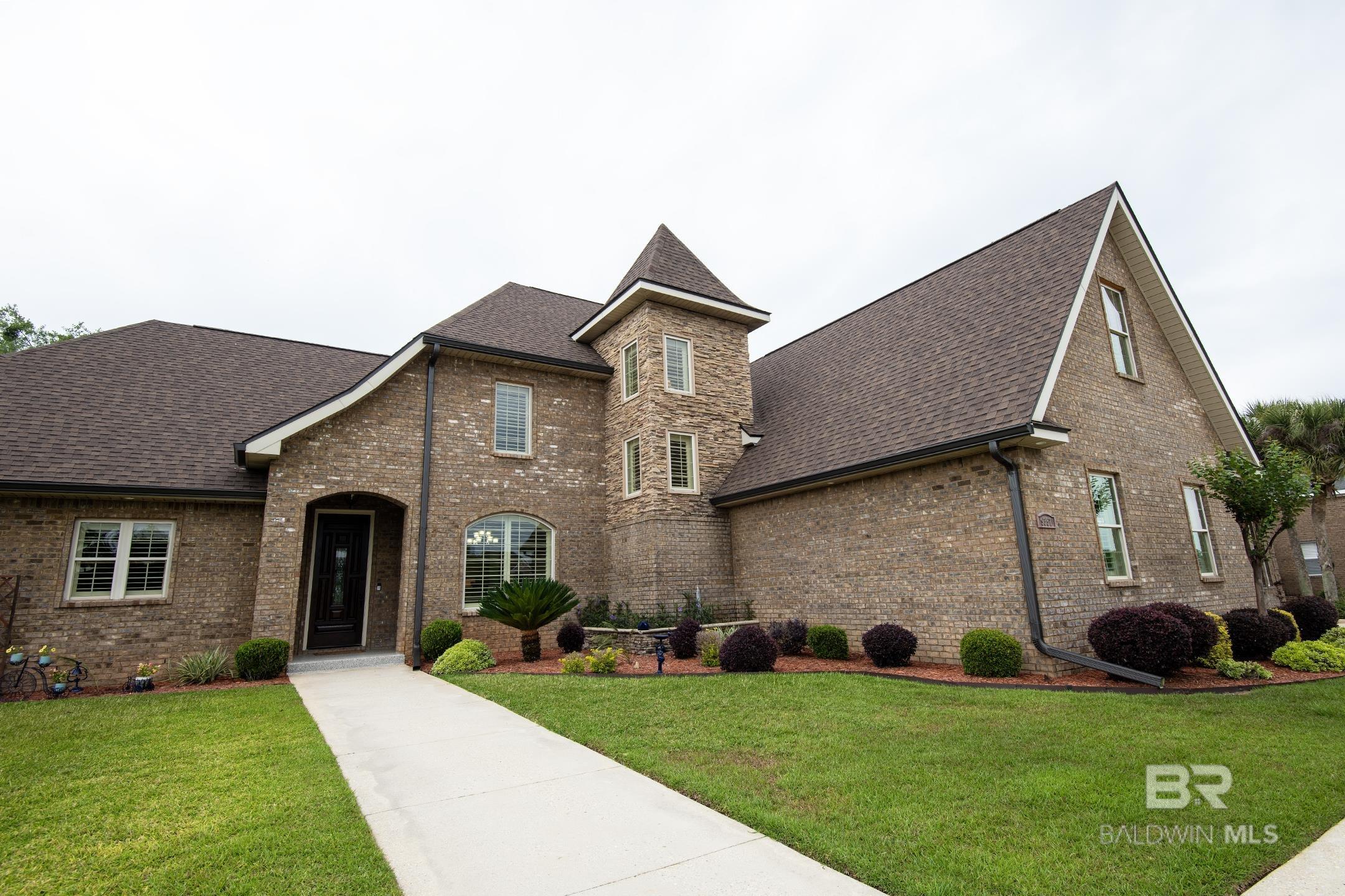 9357 Lakeview Drive — photo