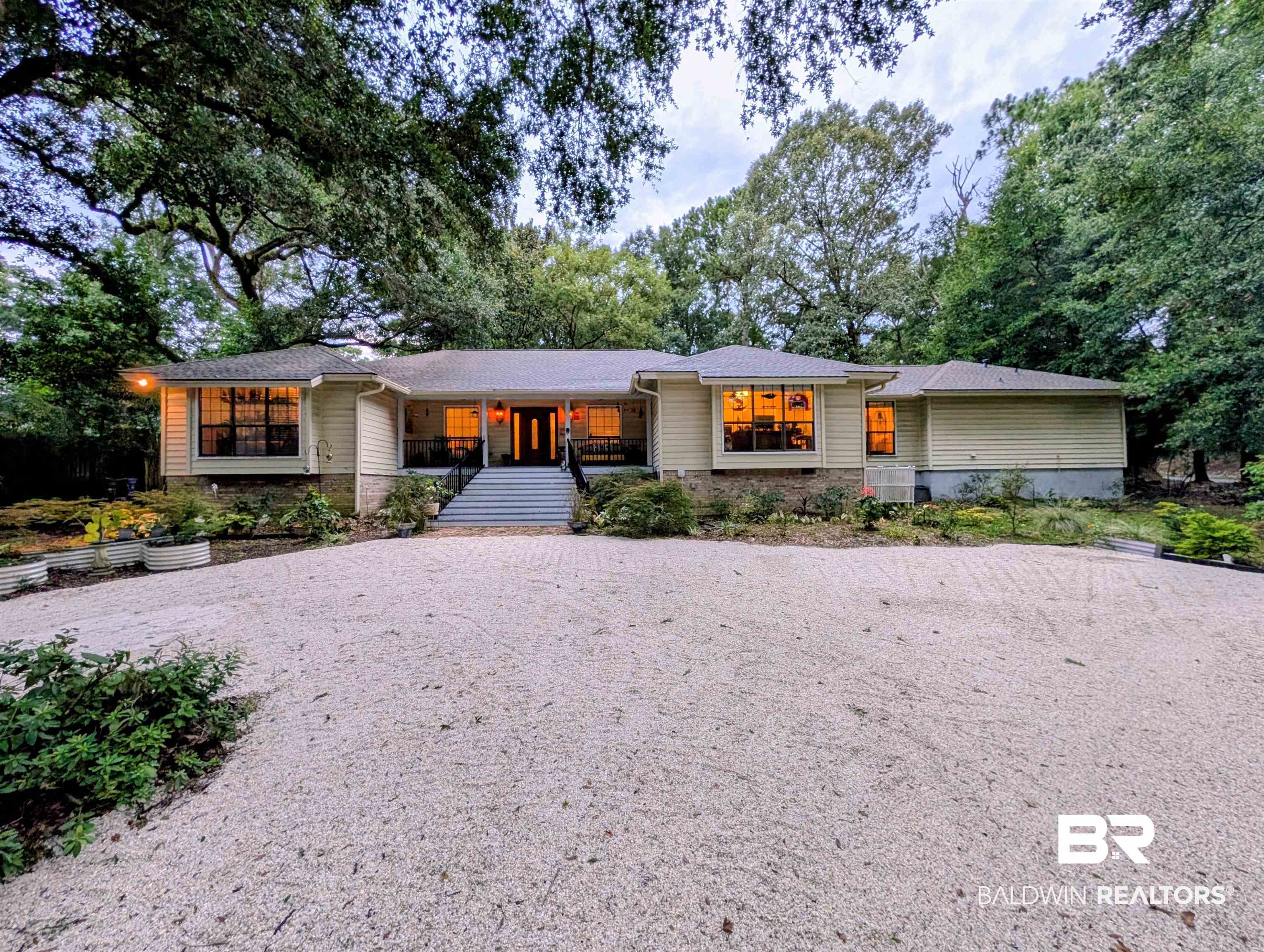 611 Sandpiper Lane — photo