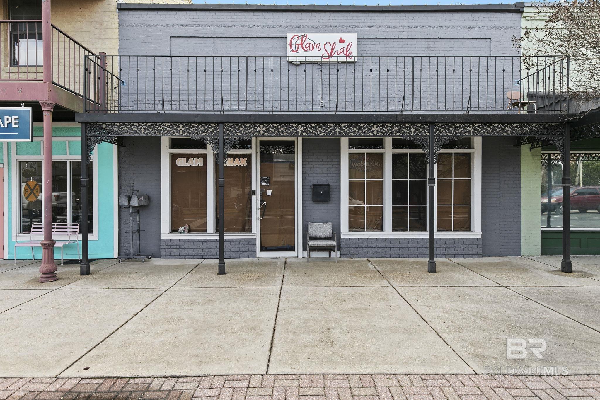 105 N Main Street — photo