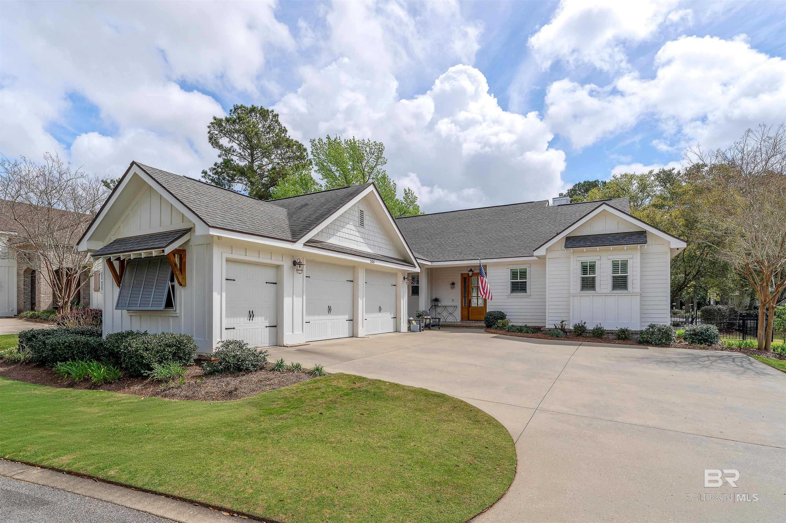 536 Artesian Spring Drive — photo