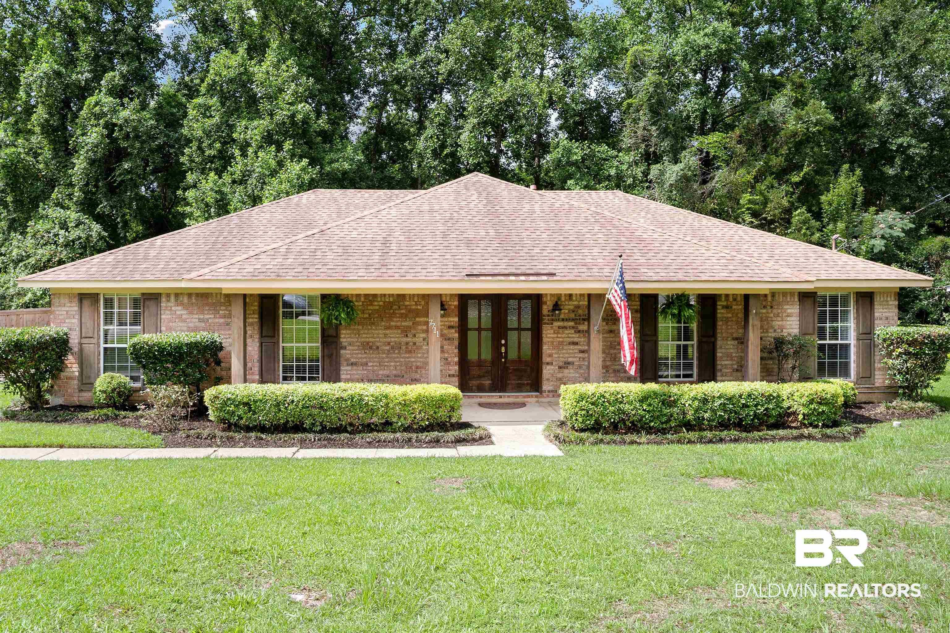 7711 Creekwood Drive — photo