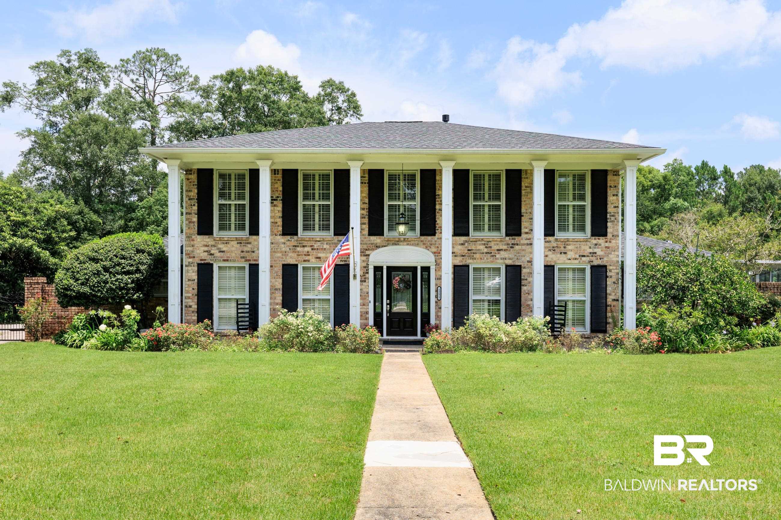 1251 Spring Valley Drive — photo