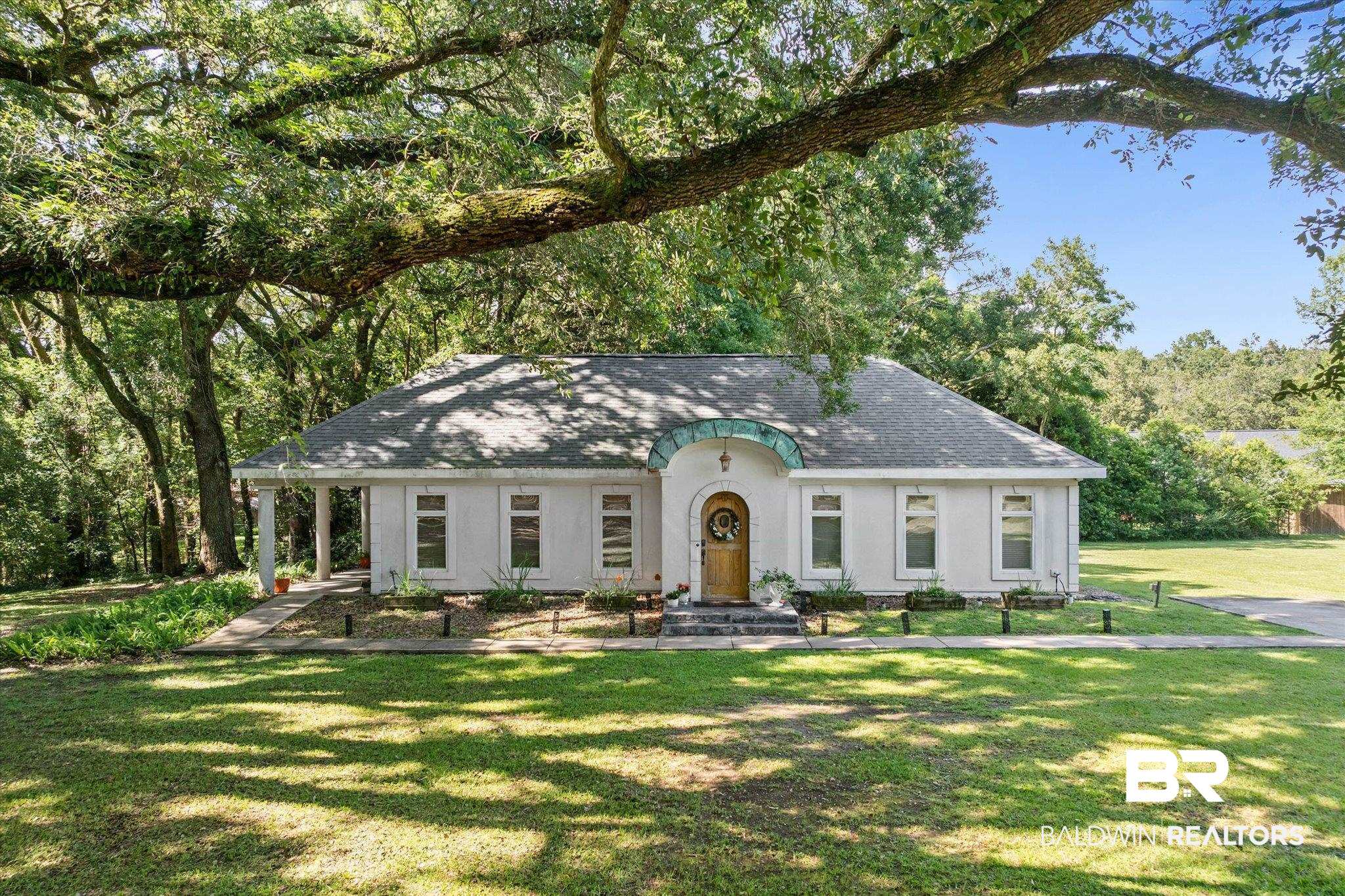 8617 Dyer Road — photo