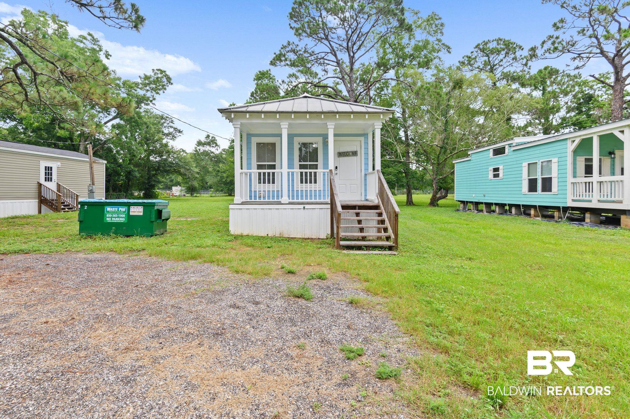 9433 Gulf Beach Highway — photo