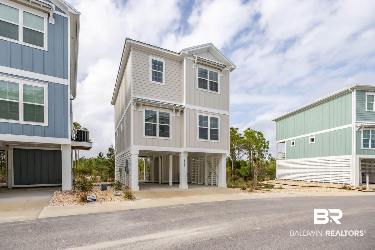2826 Salt Drive — photo