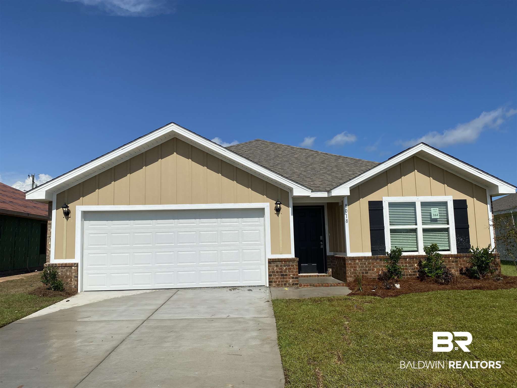 8018 Irwin Loop — photo