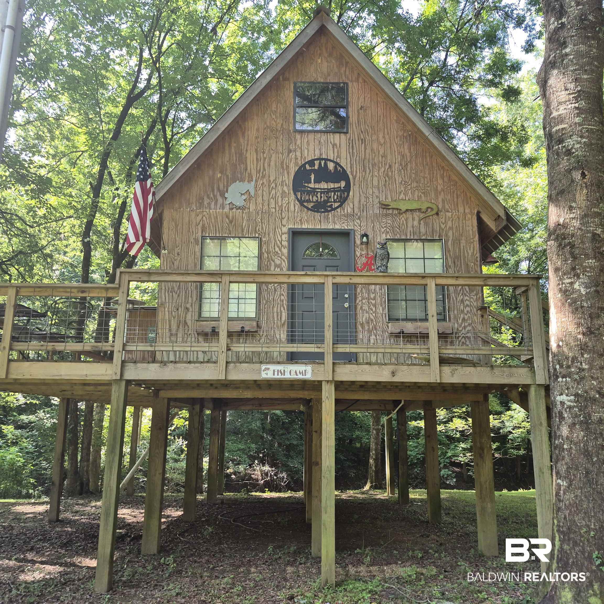 3715 Eureka Landing Road — photo
