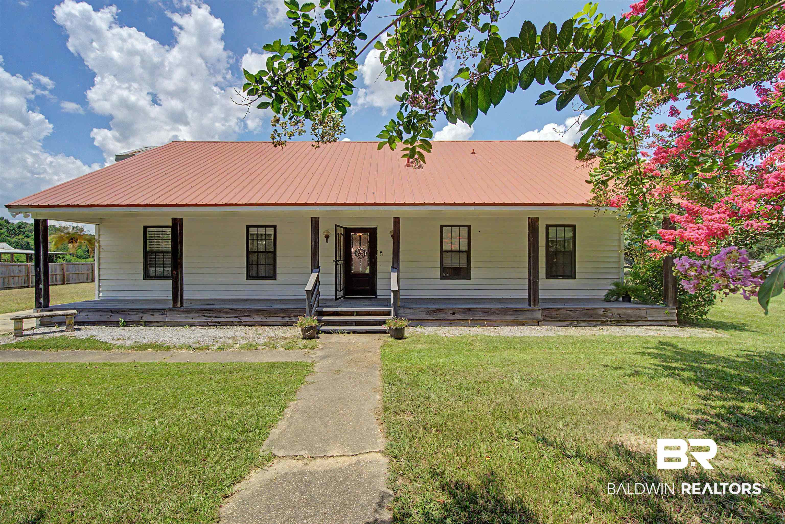 13151 Roberts Road — photo