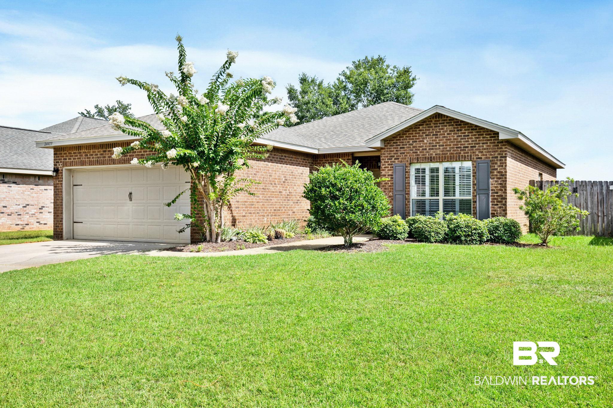 24419 Raynagua Boulevard — photo