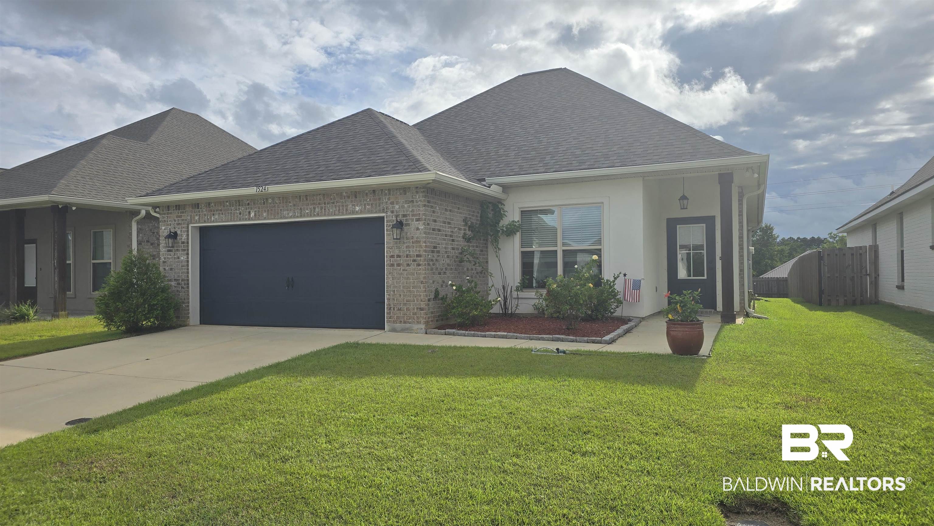 1524 Fenton Circle — photo