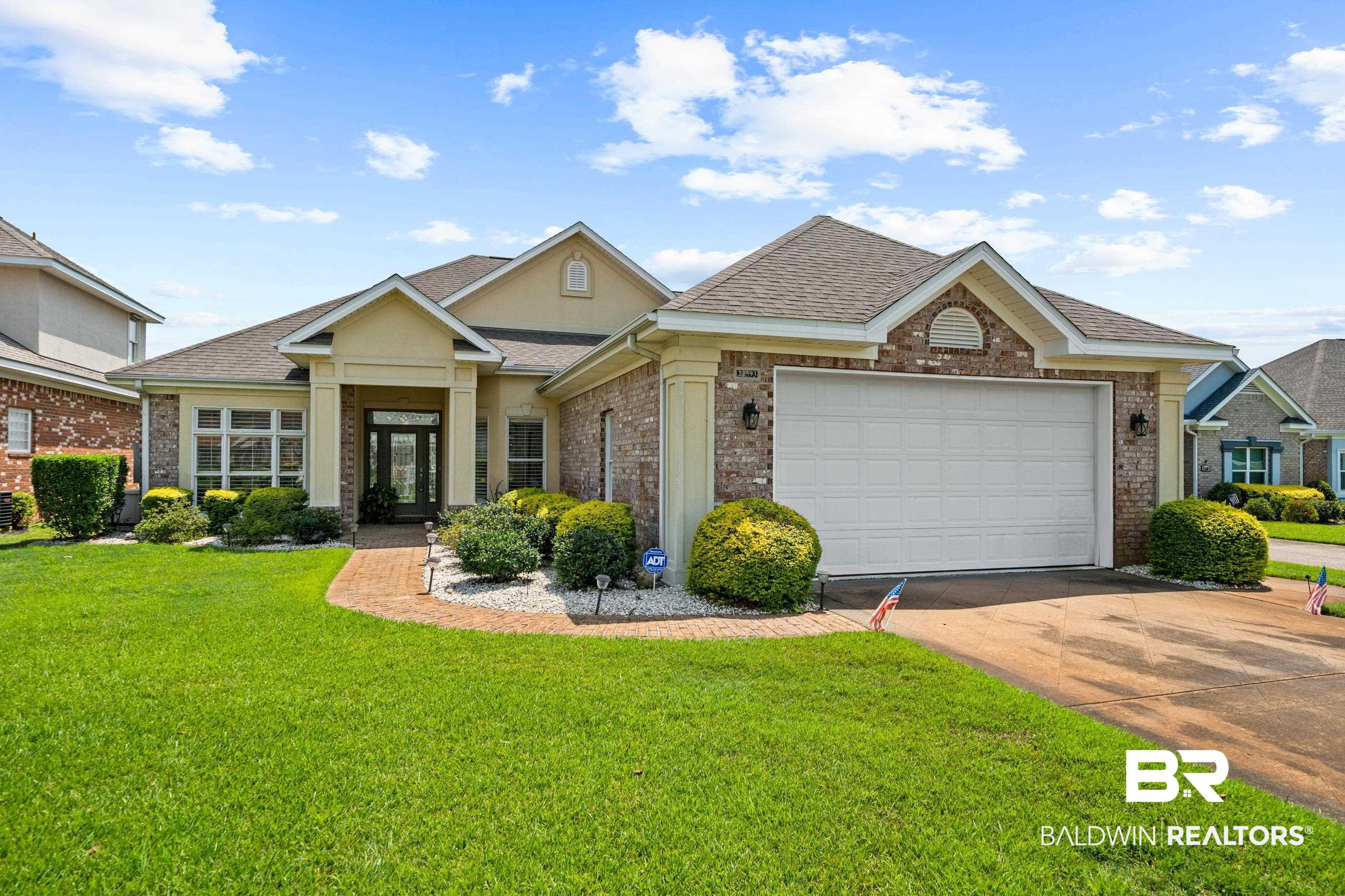 22593 Inverness Way — photo