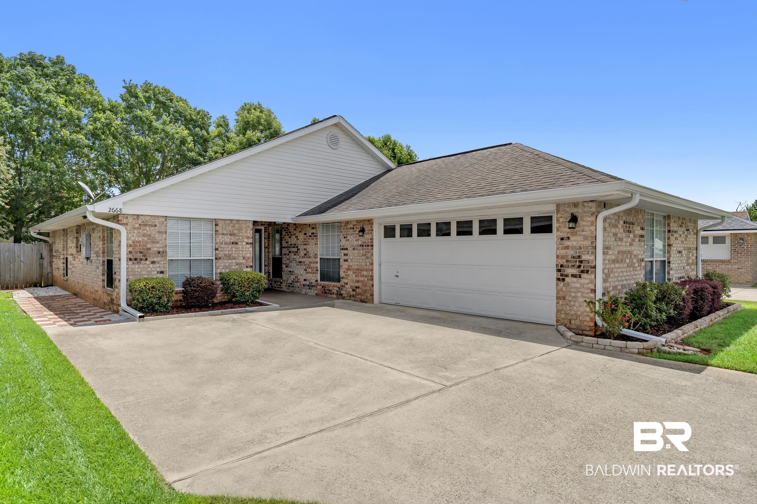 2668 Hampton Park Circle — photo