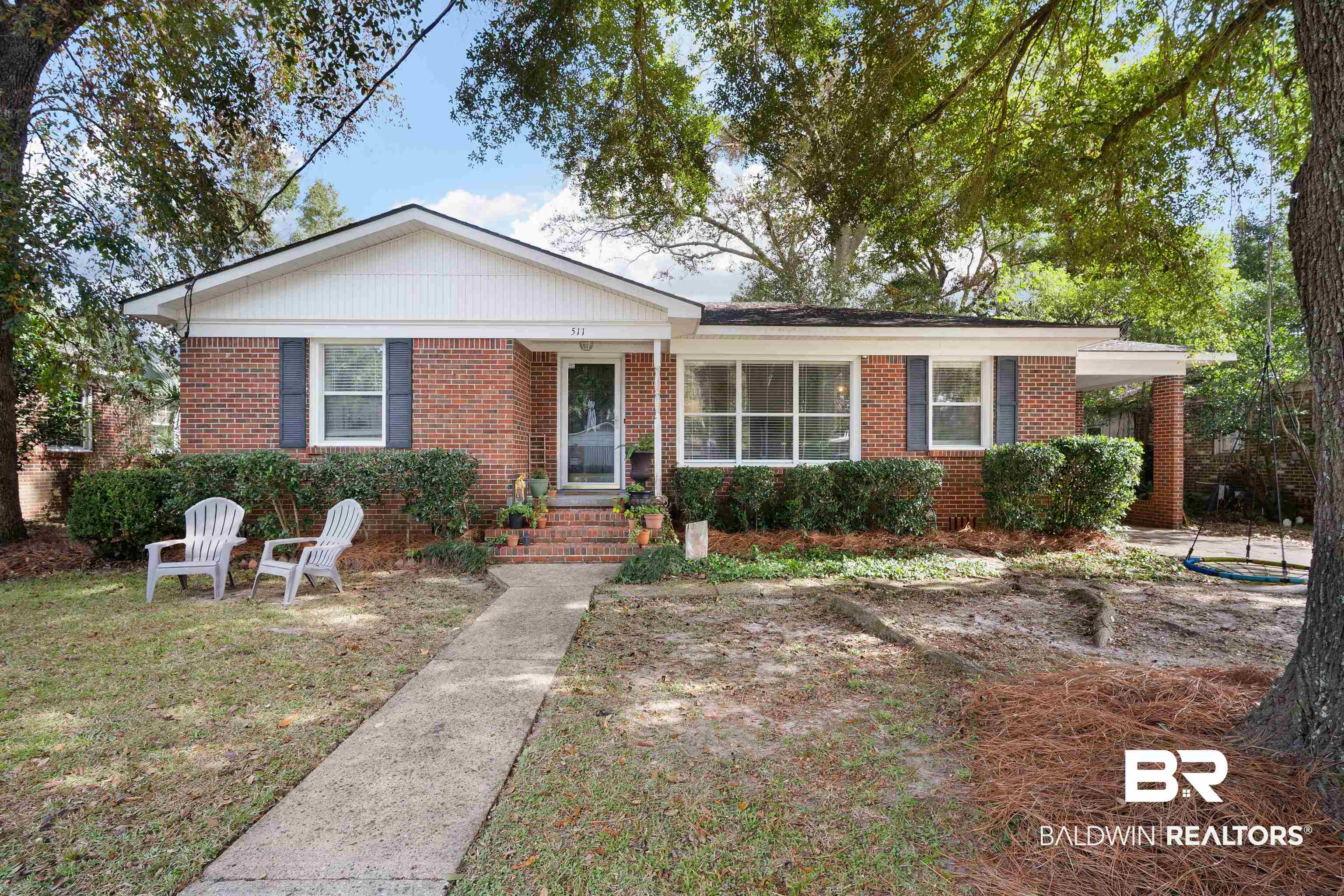 511 E Barksdale Drive — photo