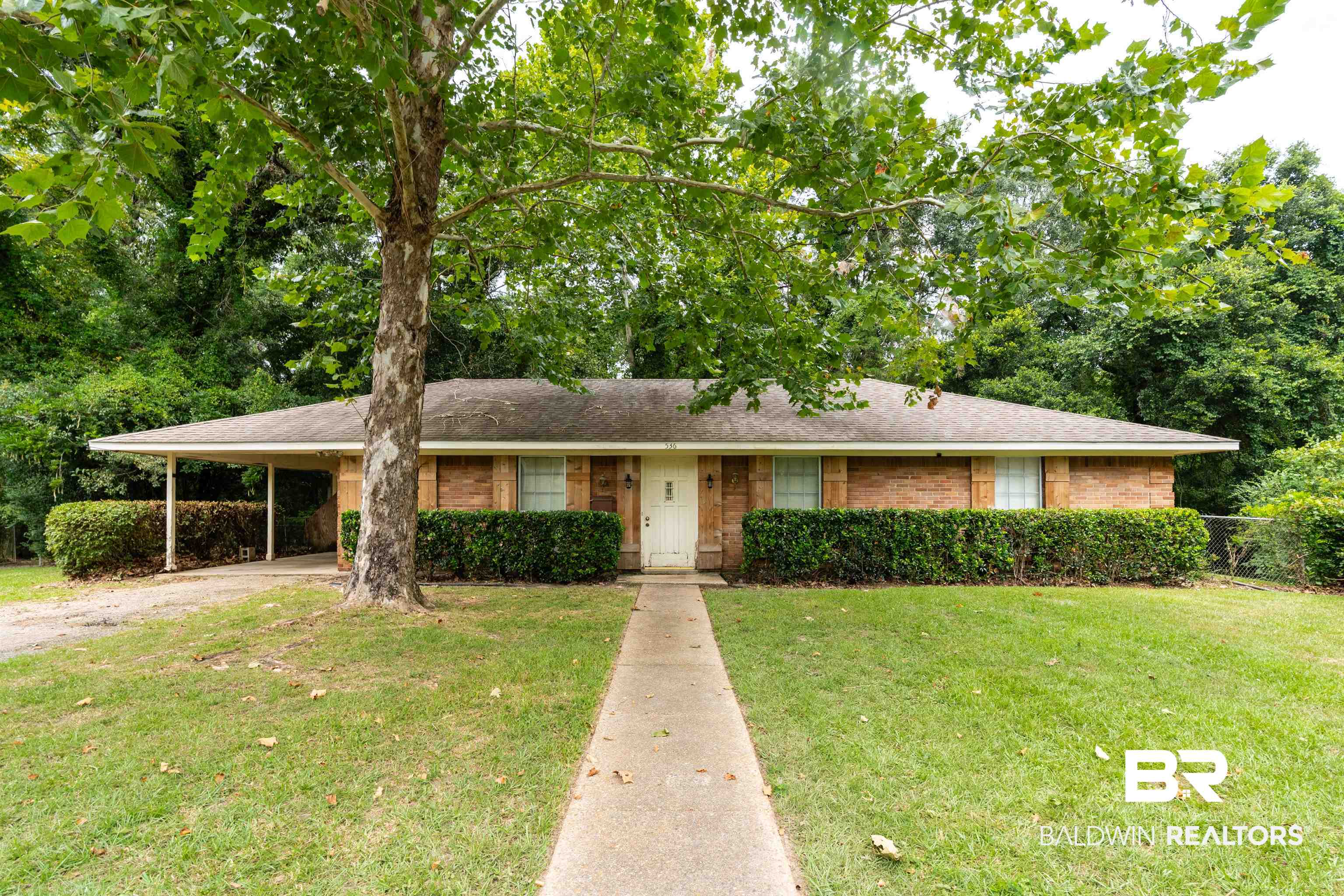 536 Woodlore Drive — photo