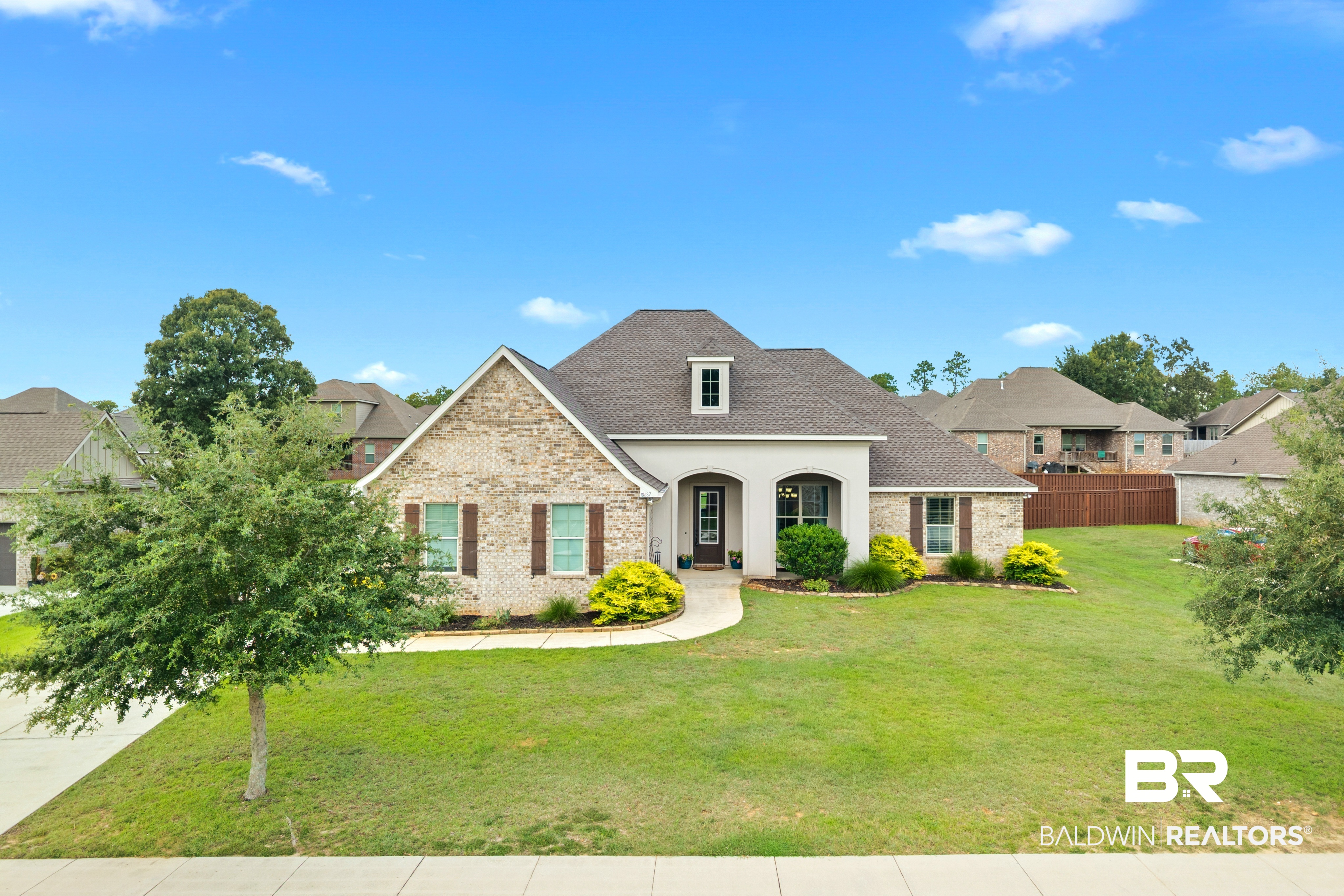 10687 Cresthaven Drive — photo