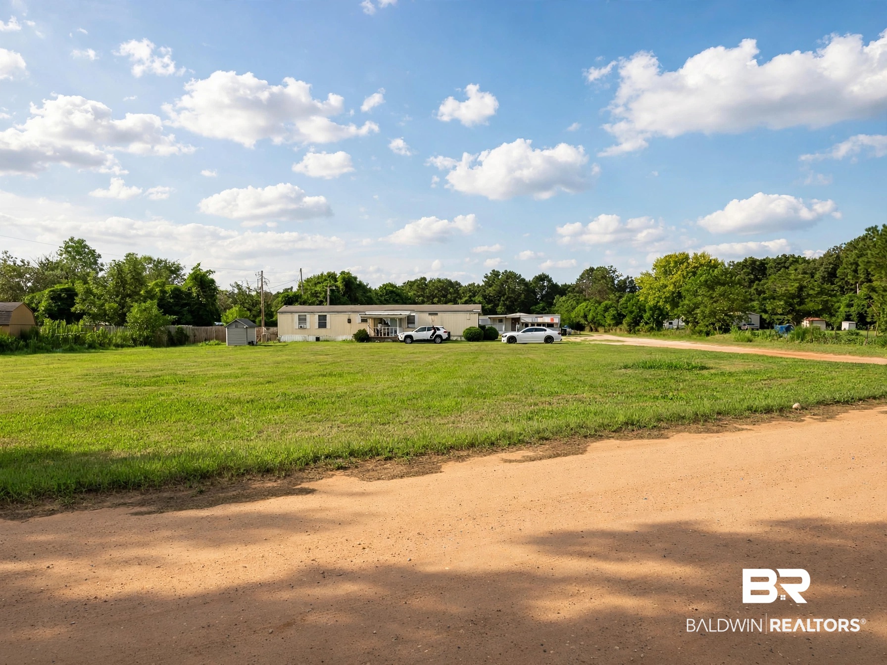 11117 Weeks Road, Foley, AL 36535