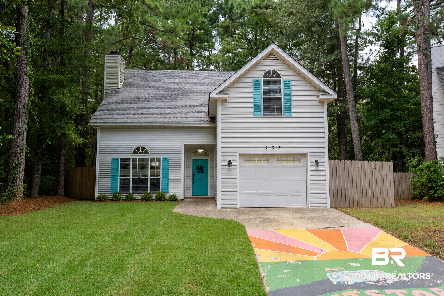 233 Montclair Loop — photo