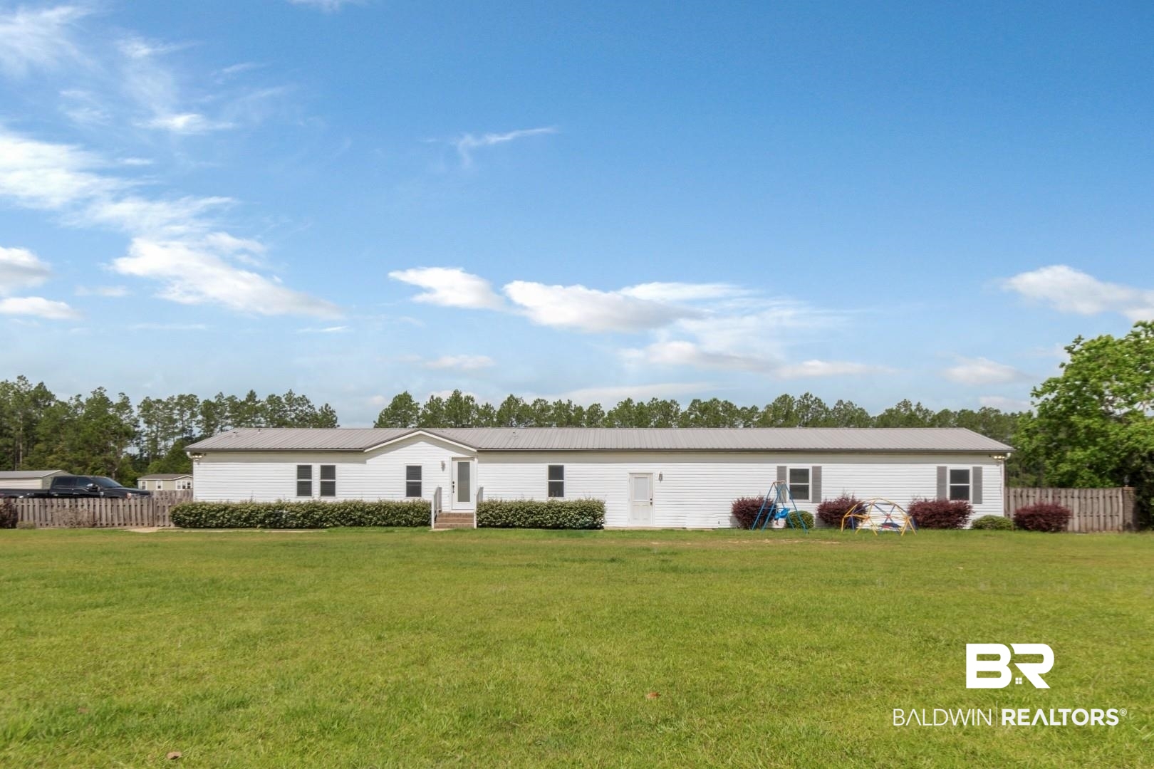 23853 Cumberland Road — photo