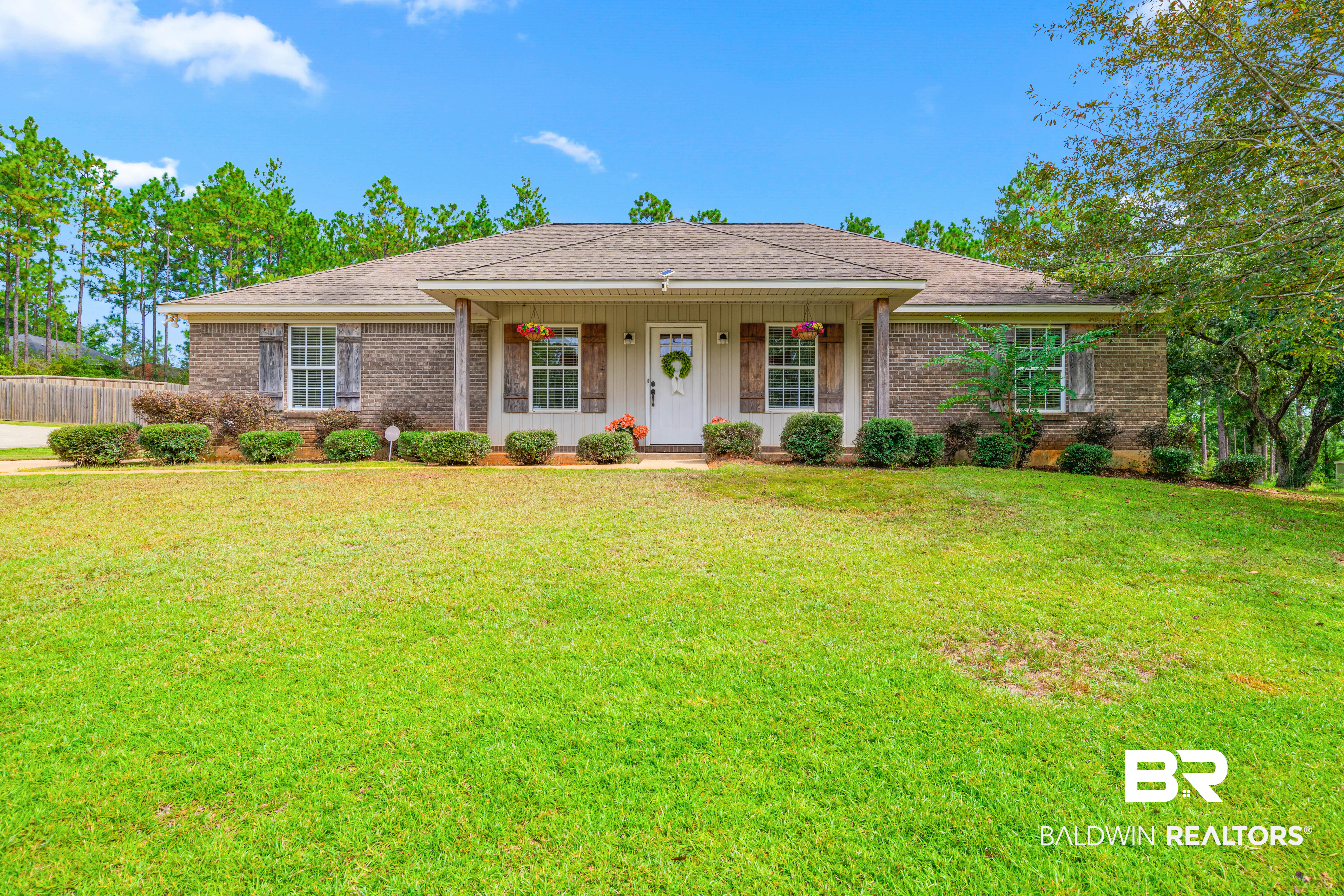 105 Lucy Drive — photo