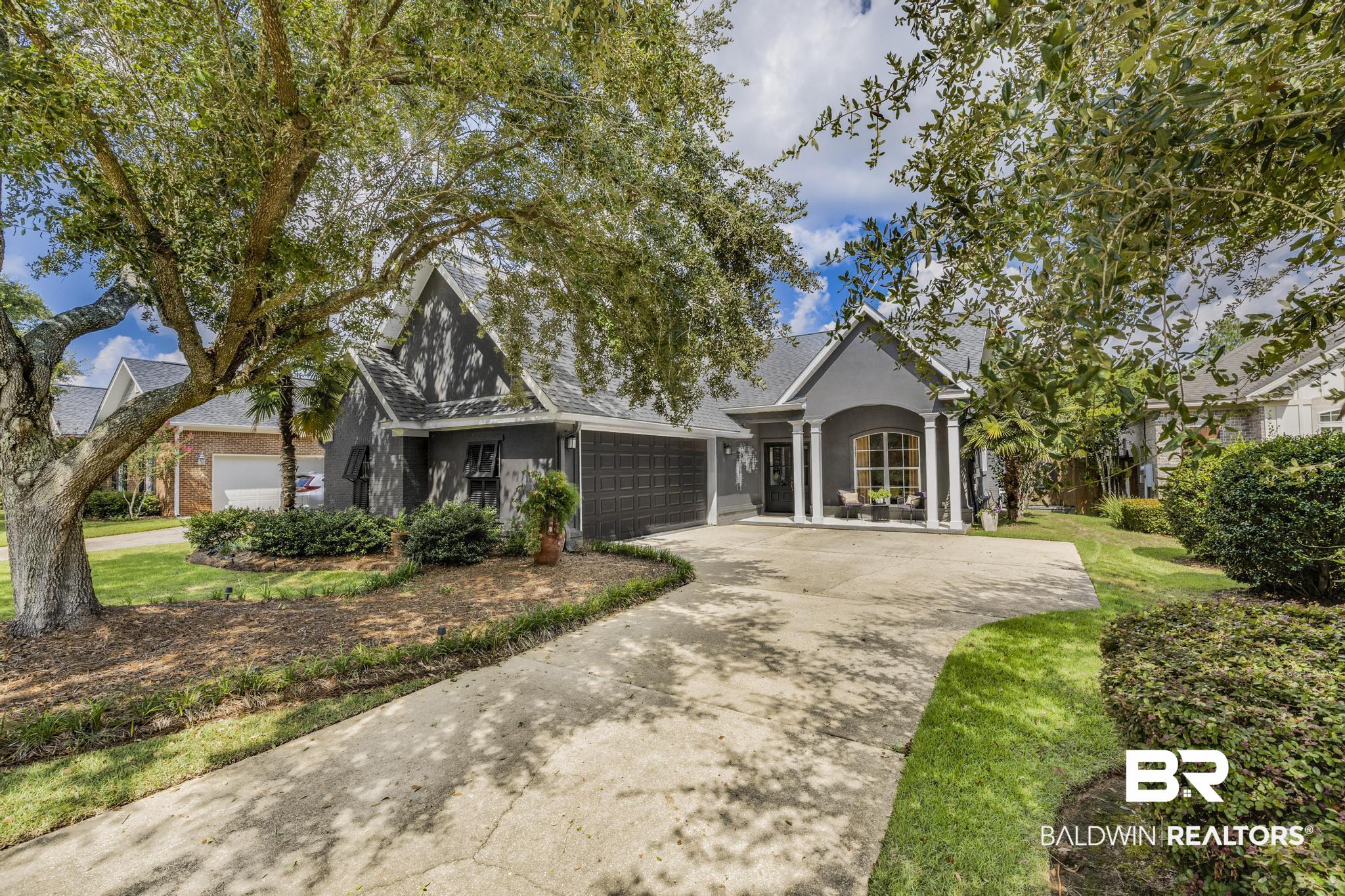 444 Clubhouse Drive — photo