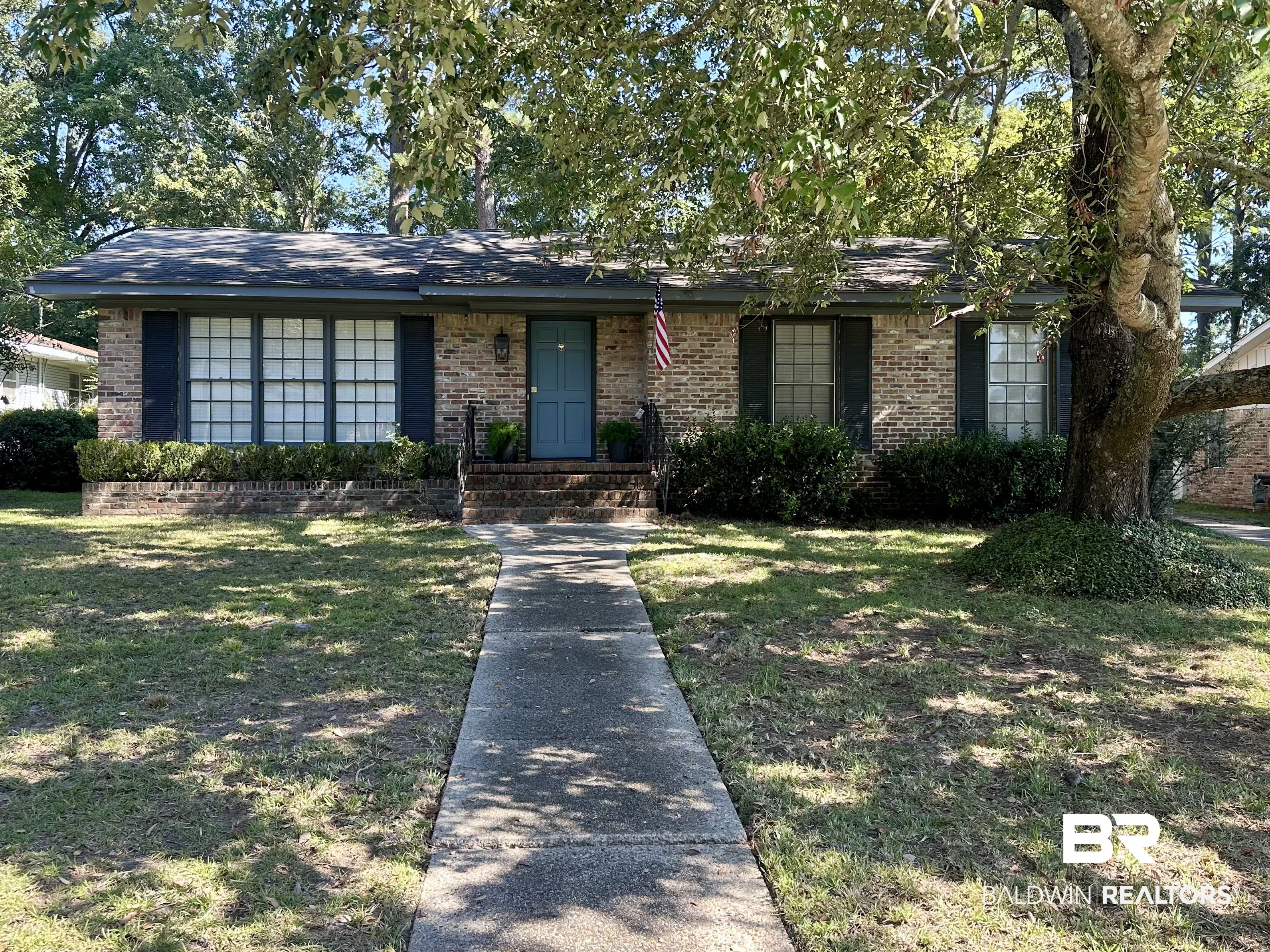 2760 Brevard Drive — photo