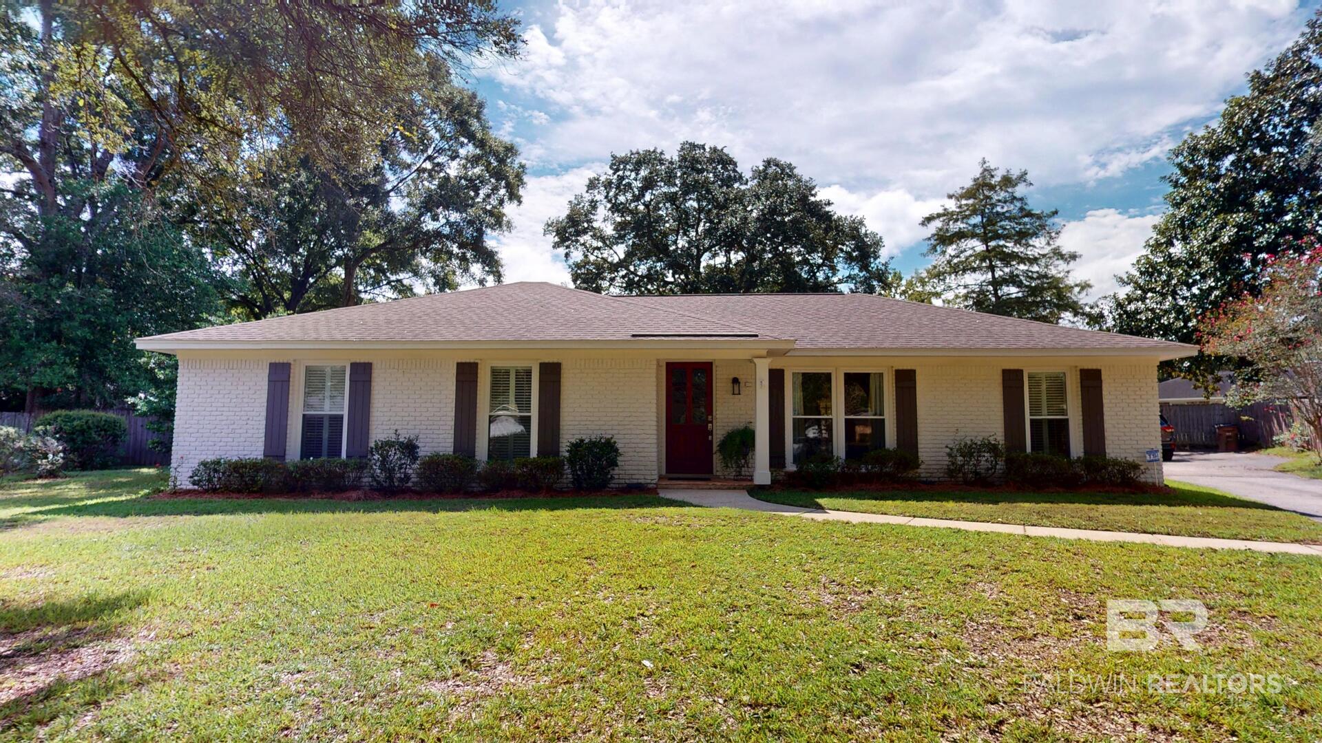 418 Stirrup Court — photo