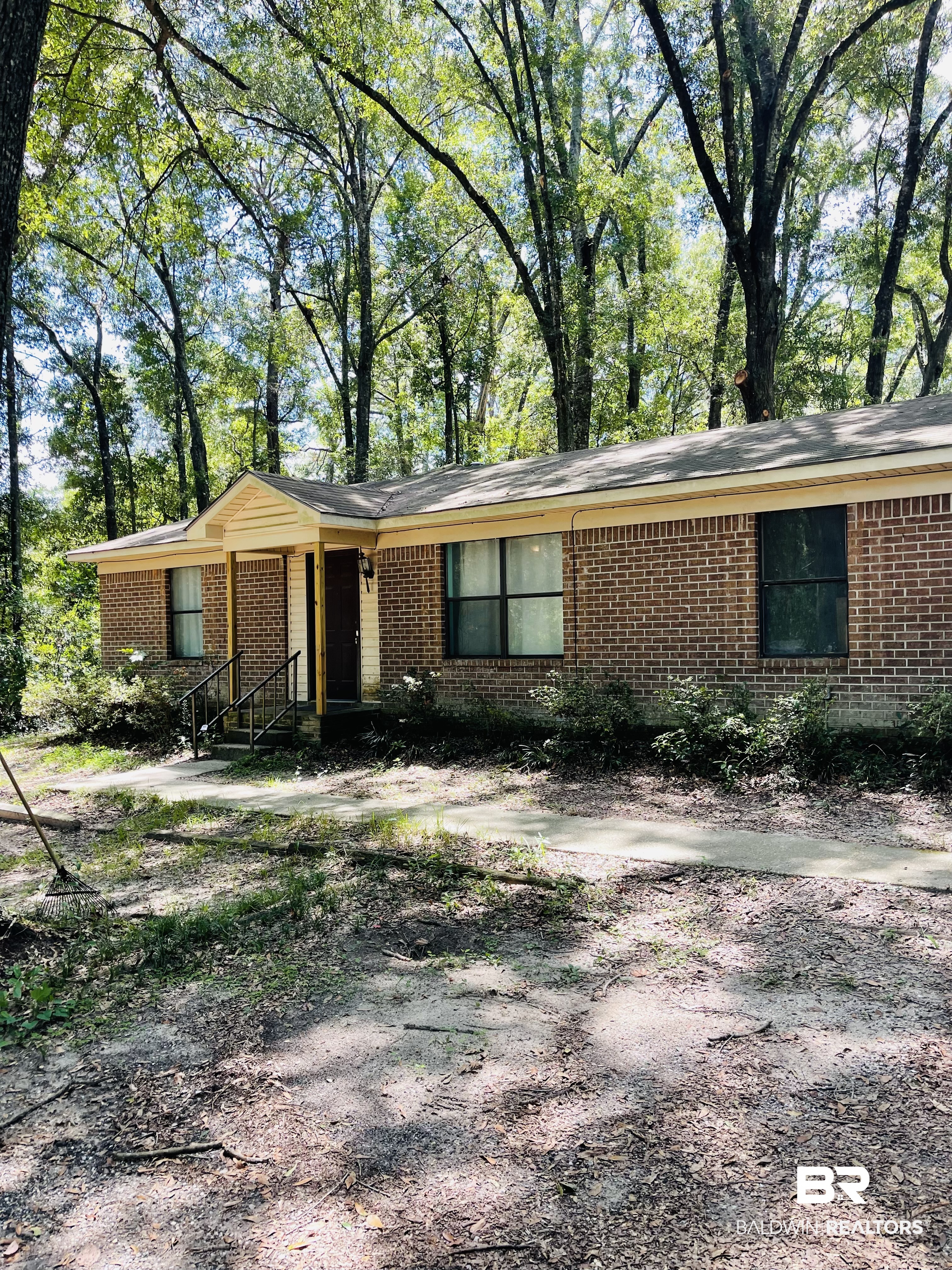 12901 Warren Creek Road — photo