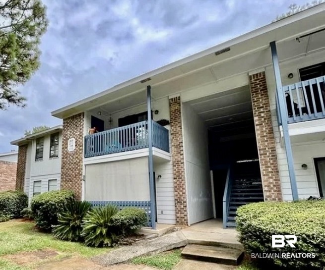 6040 Grelot Road Apt 110 — photo