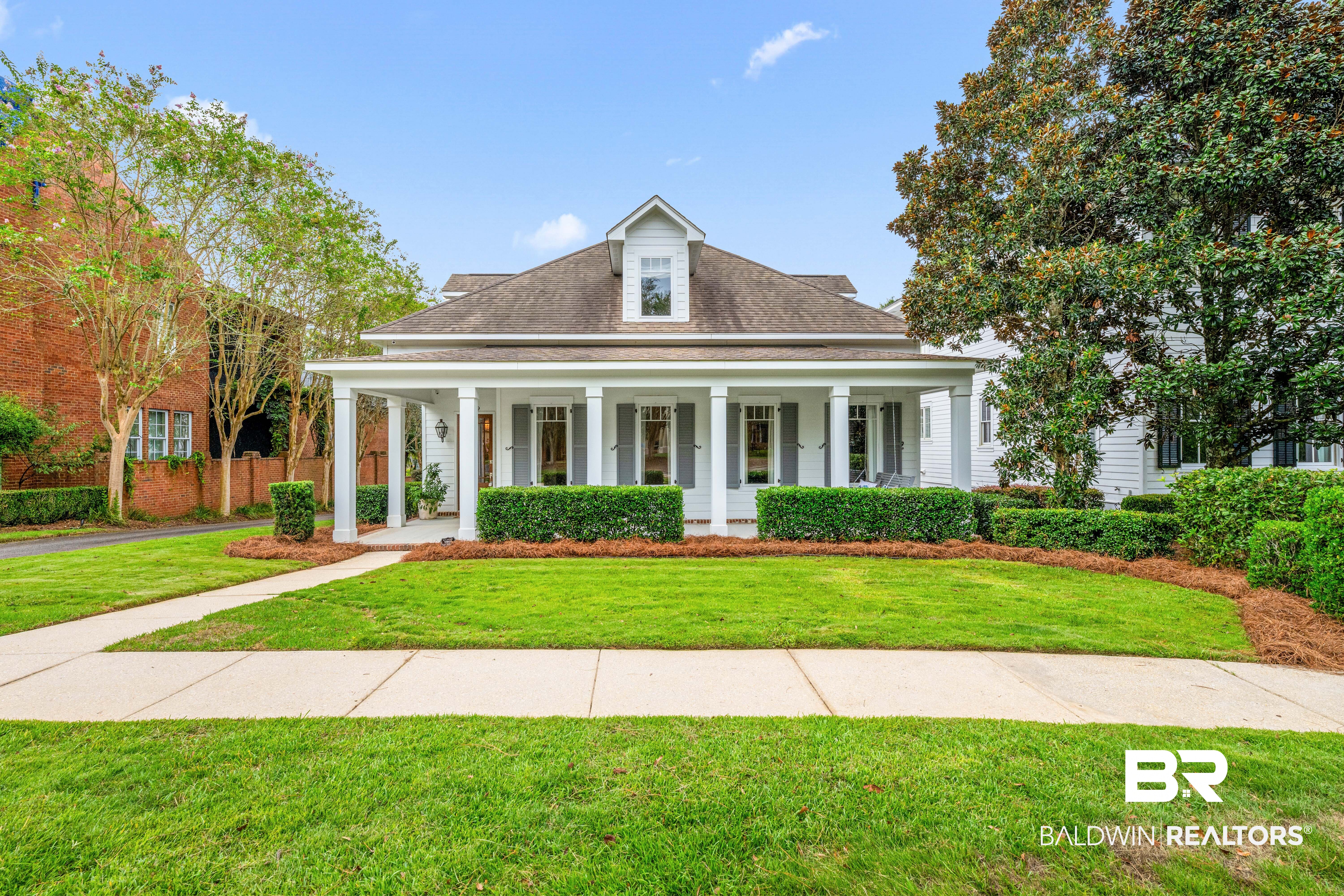 129 Savannah Square — photo
