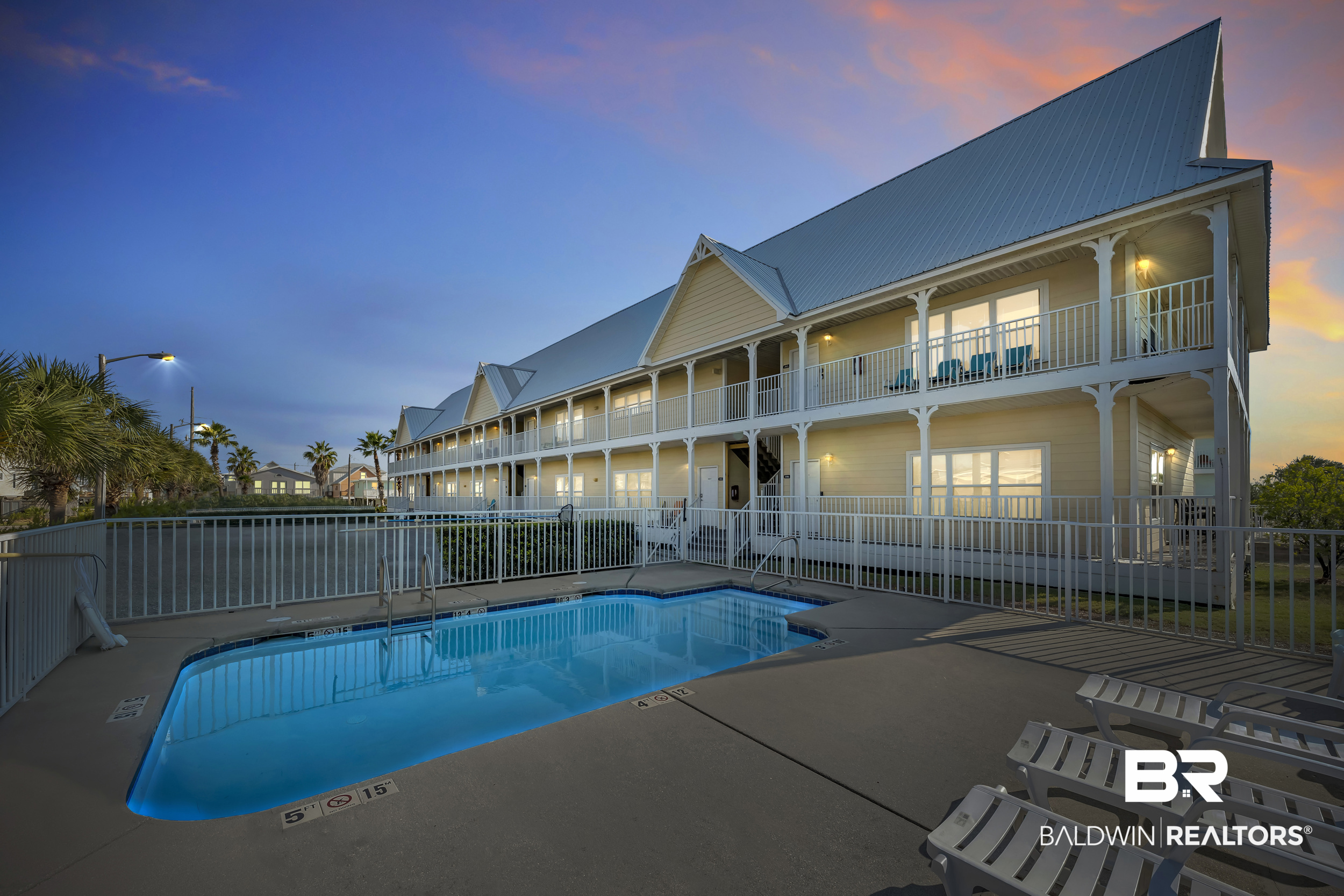 1485 W Lagoon Ave #204 — photo