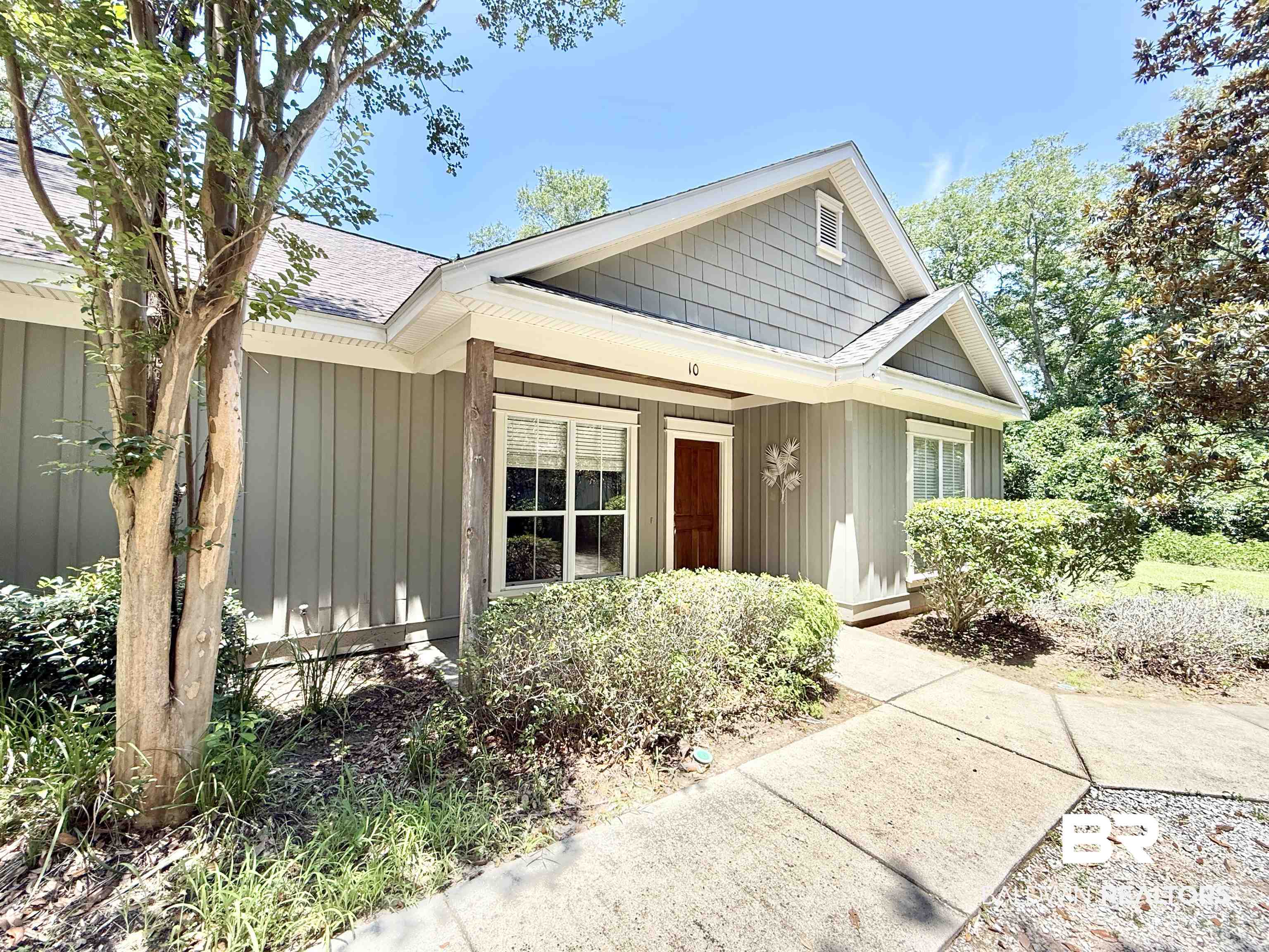 9916 Windmill Road — photo