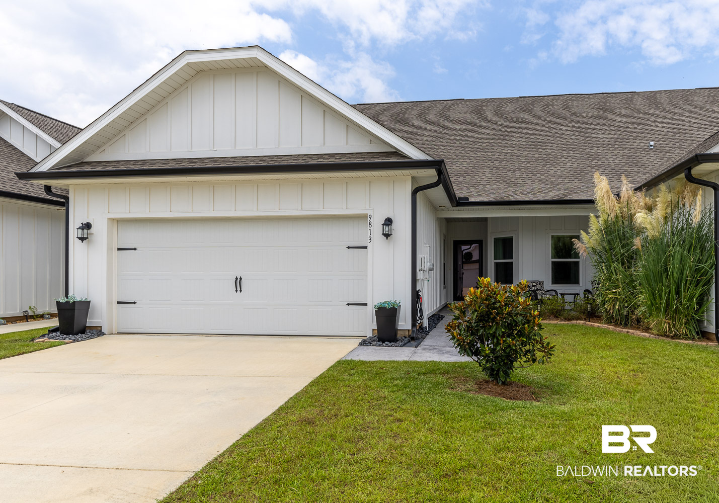 9813 Weller Cove — photo