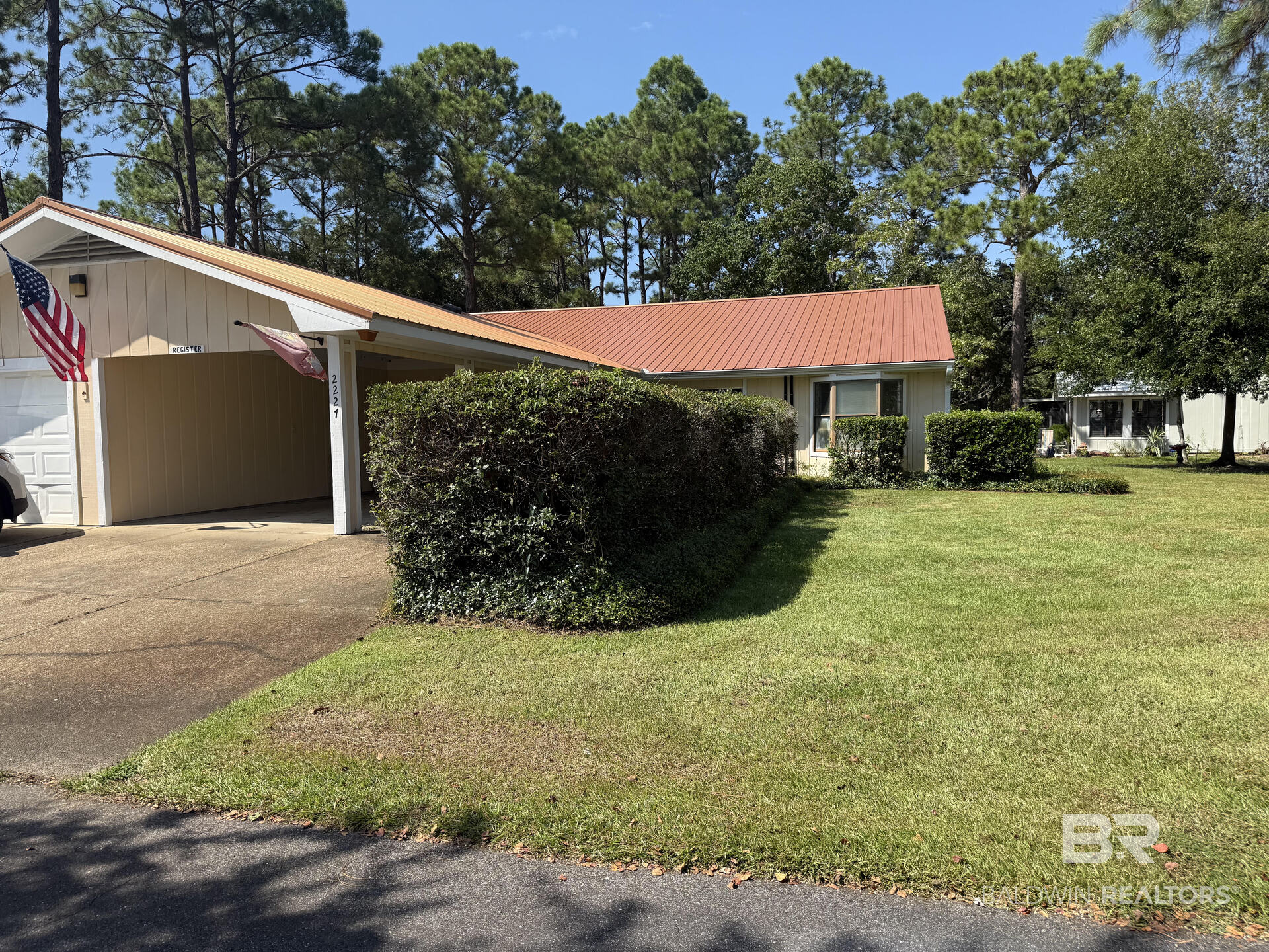 2227 Bluebird Lane S #1005 — photo