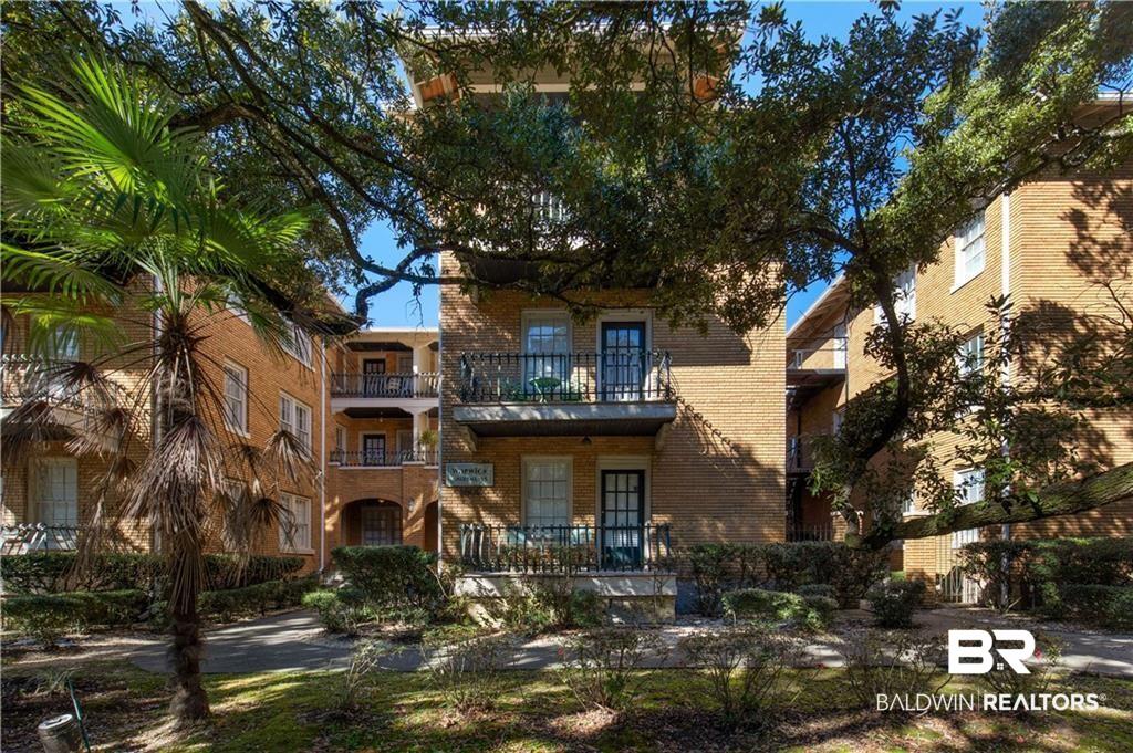 1602 Government Street Apt 1B — photo