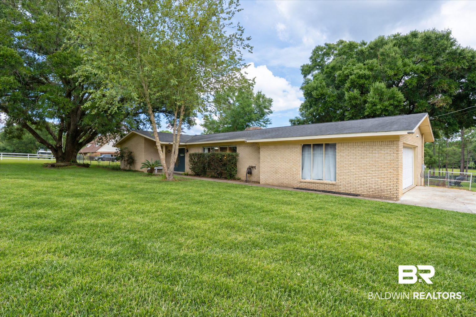 1324 Conference Road, Cantonment, FL 32533 — photo 3