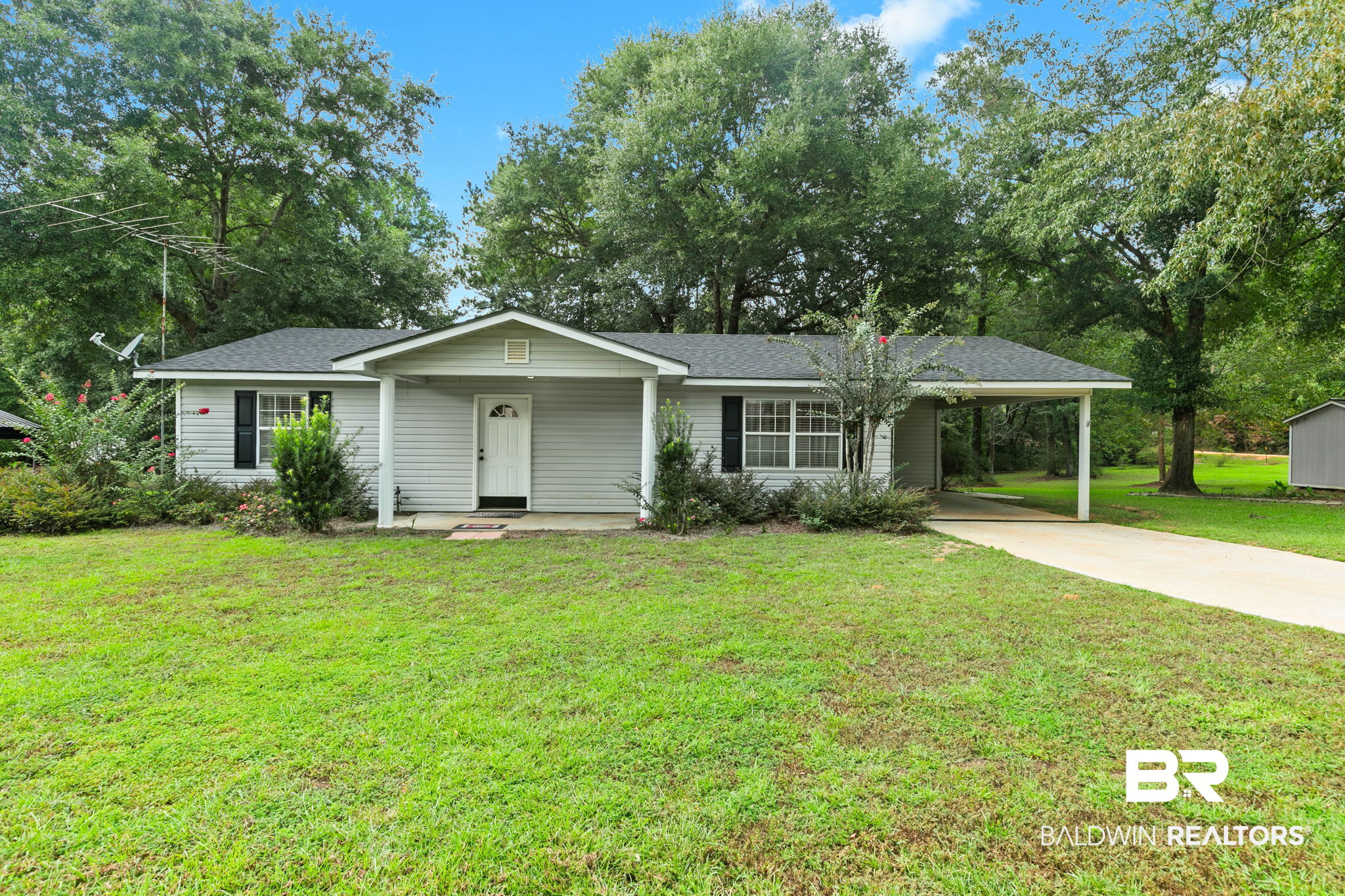 106 Holly Hill Drive — photo