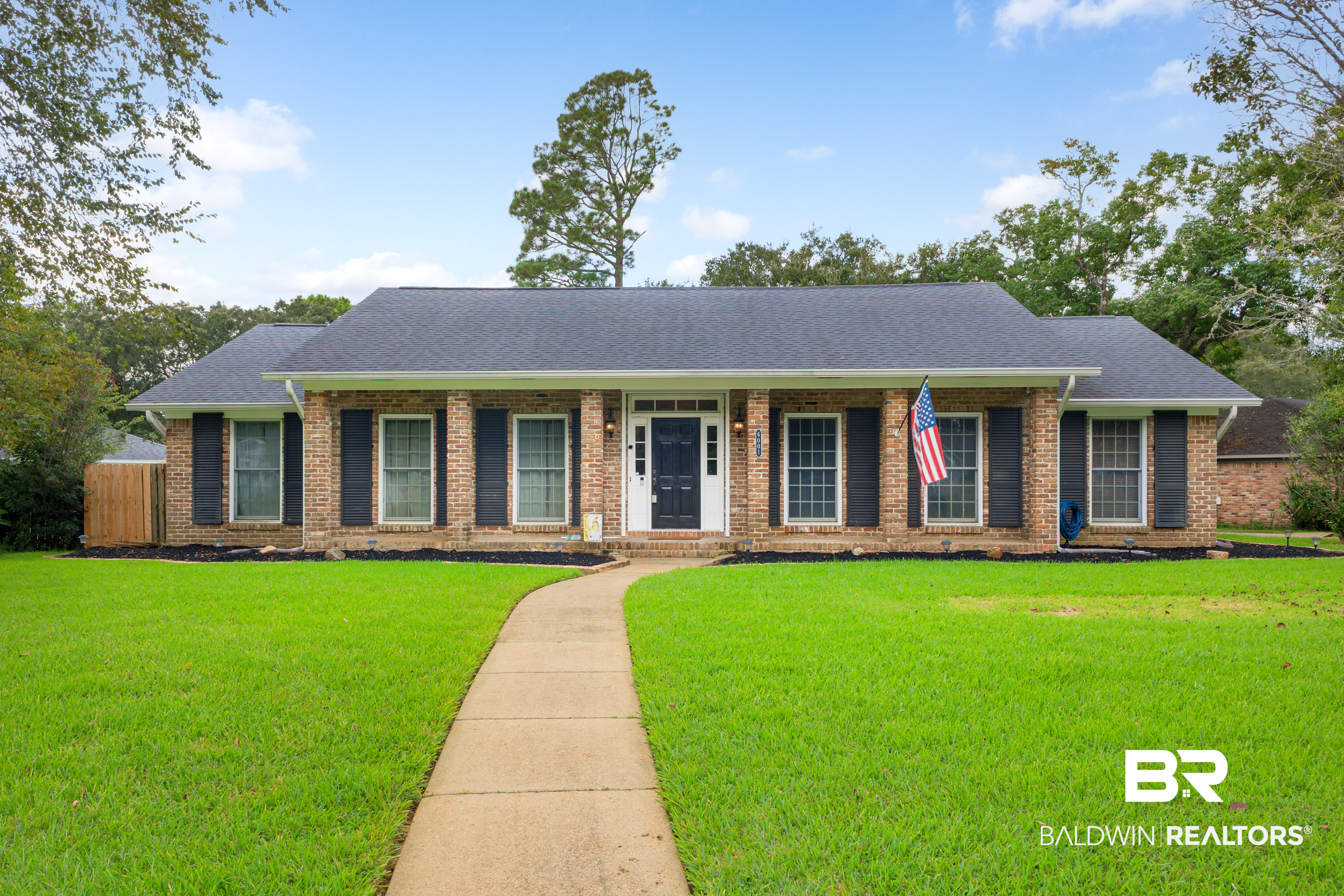 6001 Timberly Road — photo