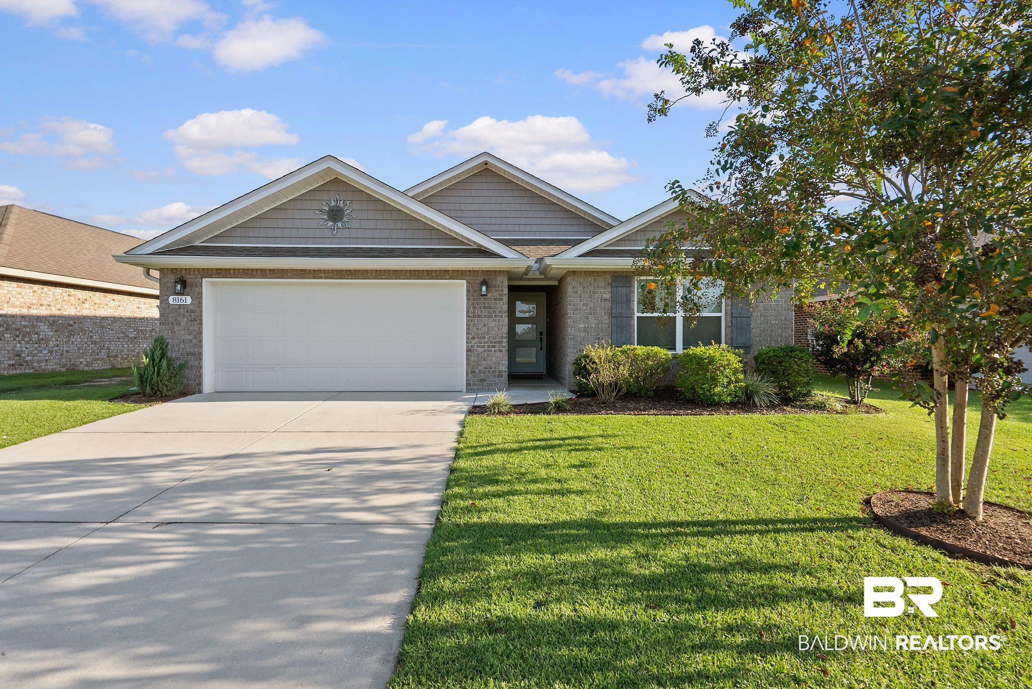 8161 Irwin Loop — photo
