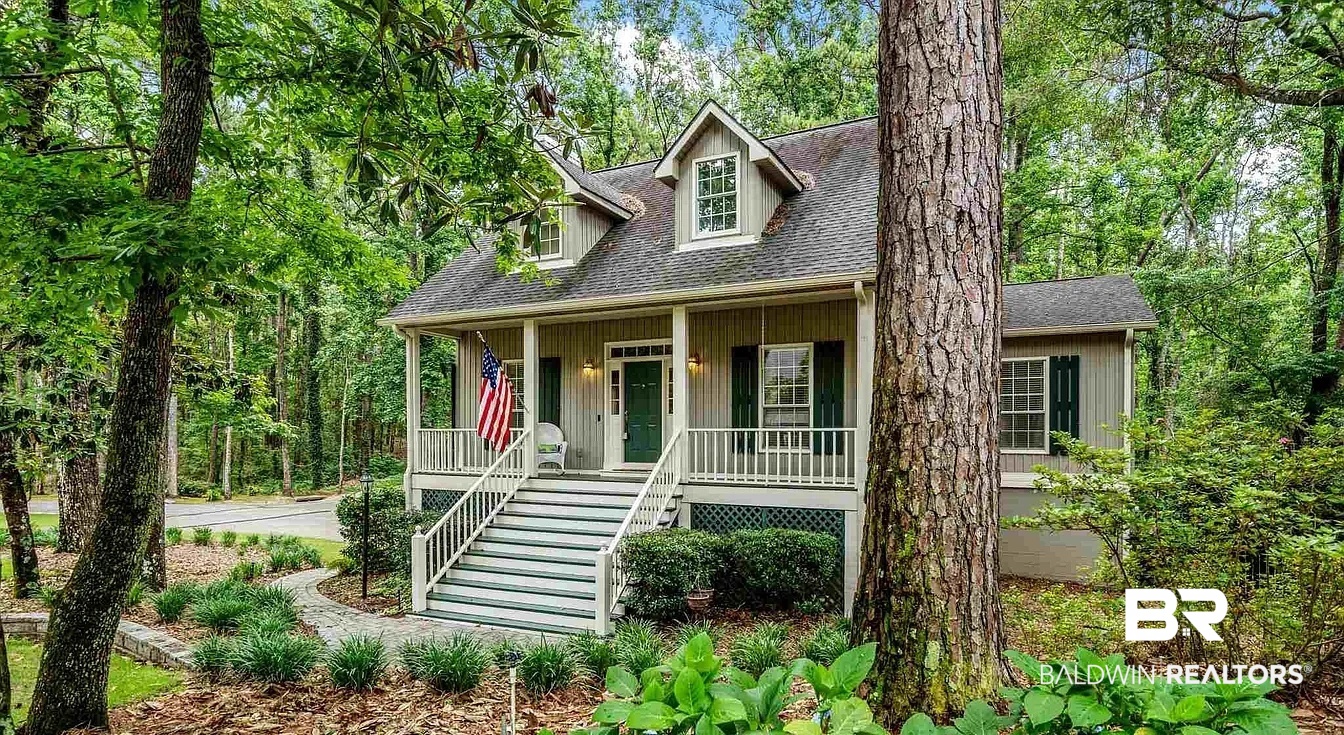 207 Rolling Hill Drive — photo