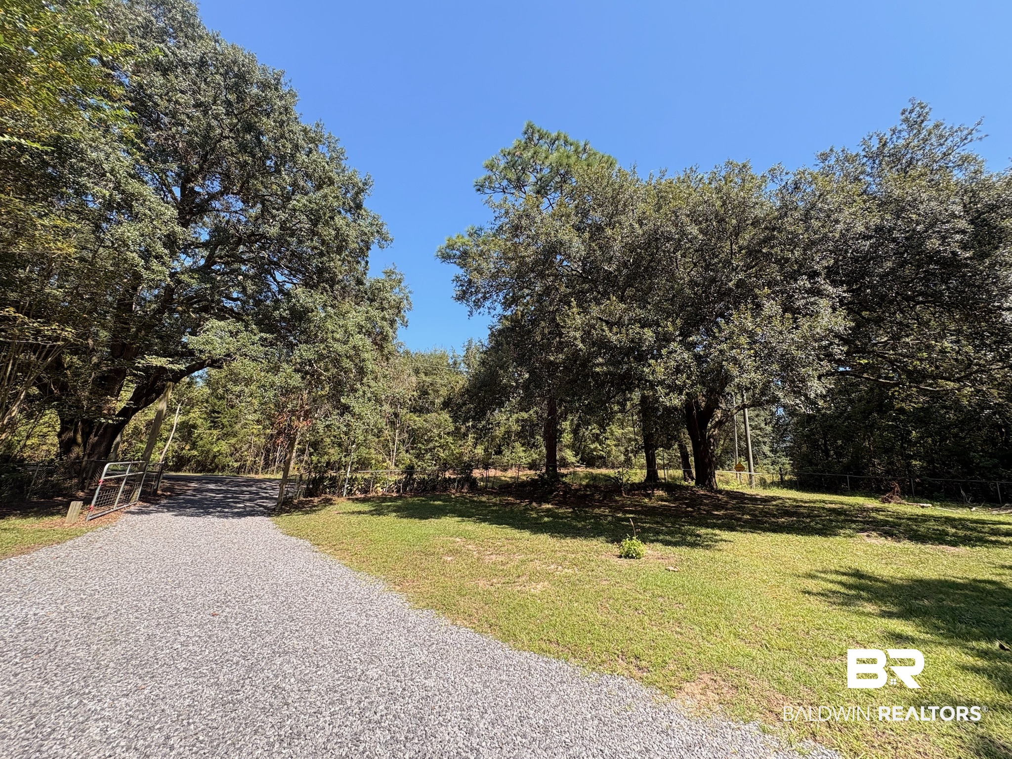 16740 Camellia Road — photo