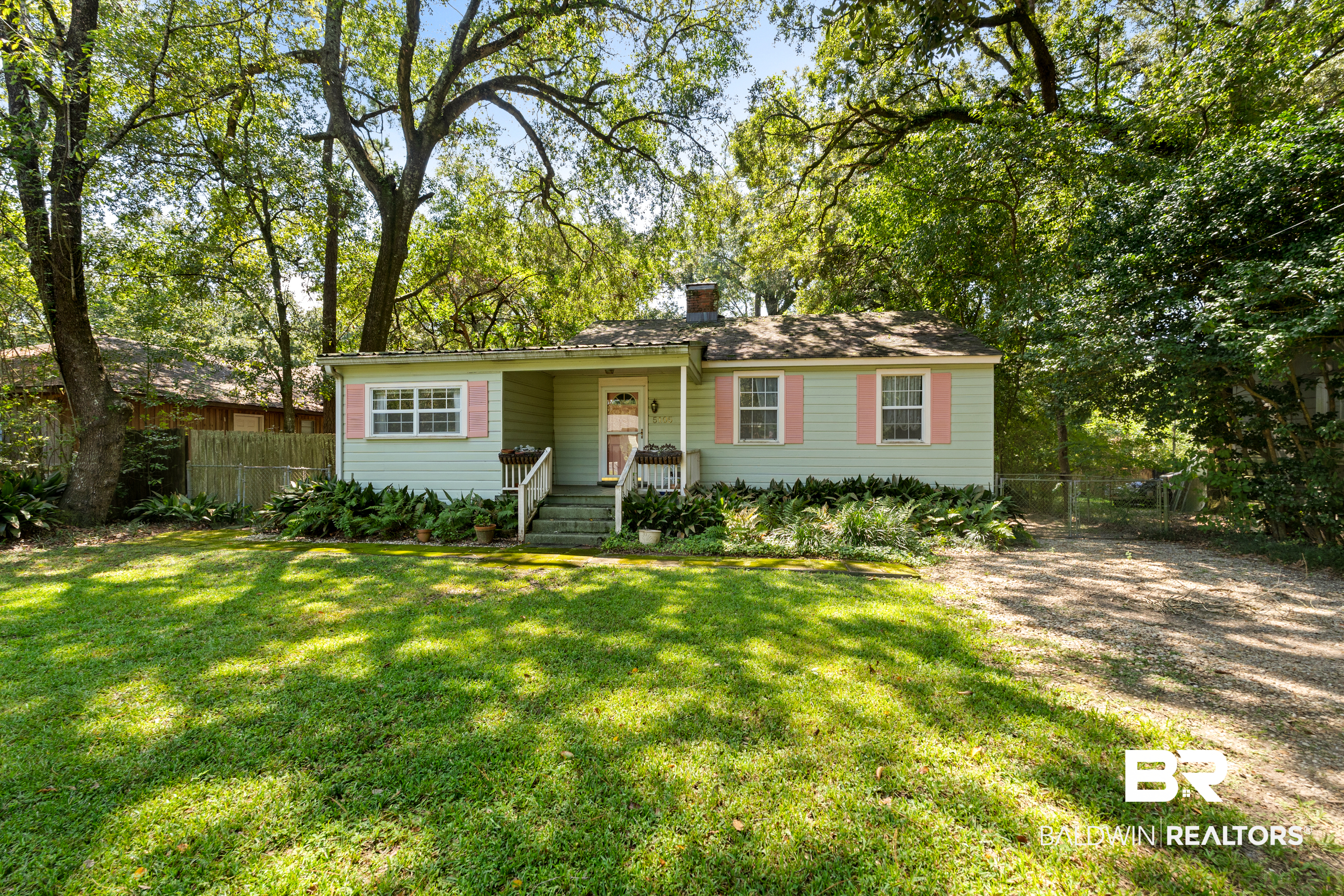 5105 E Village Circle — photo