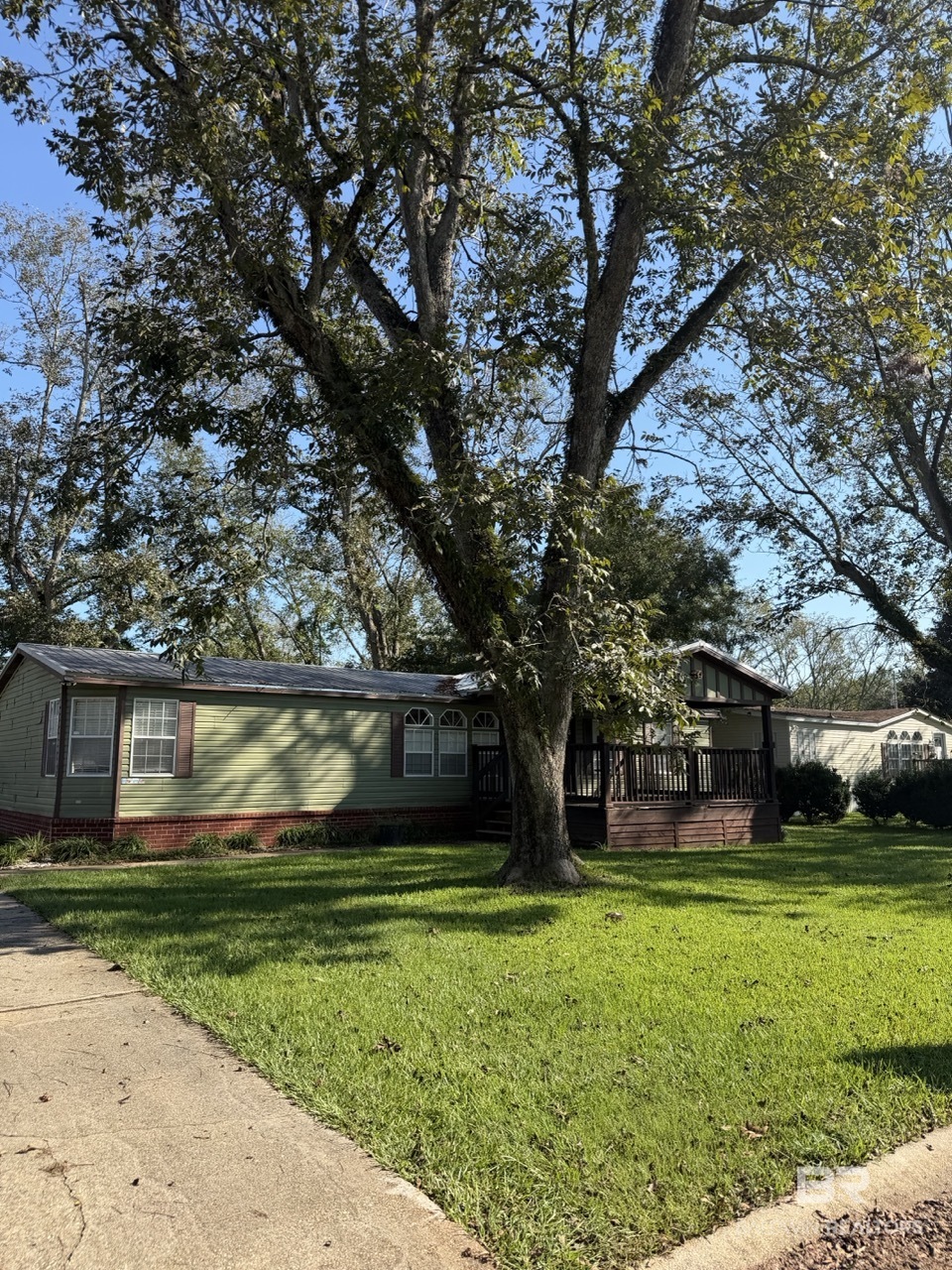 16421 Pecan View Drive — photo