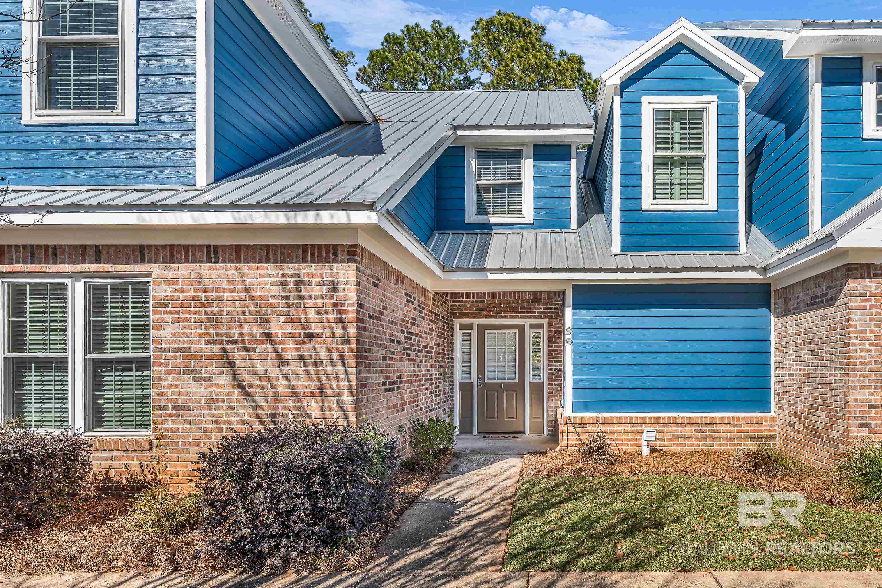 444 Clubhouse Drive #6B — photo