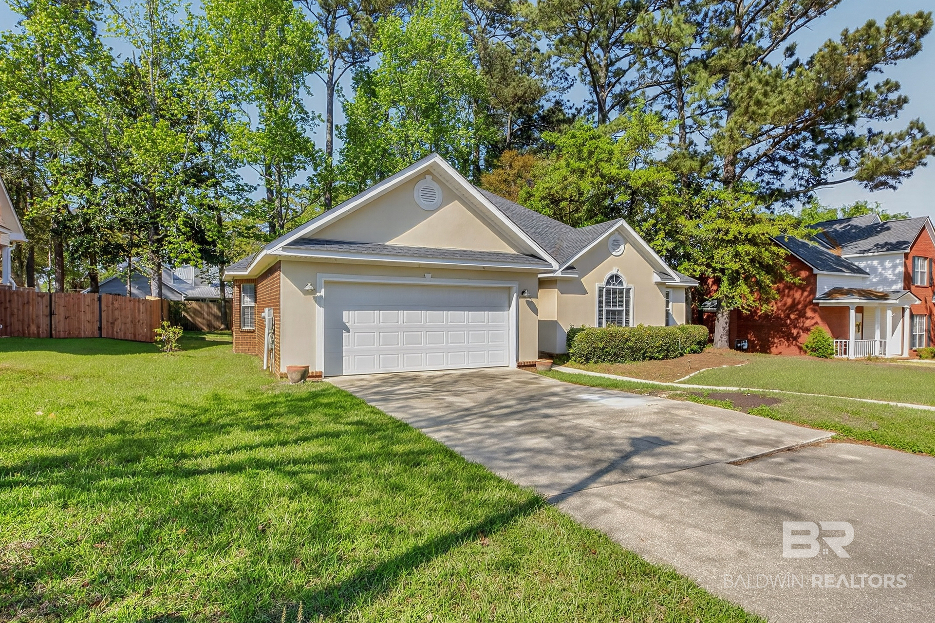 7013 Wedgewood Court — photo