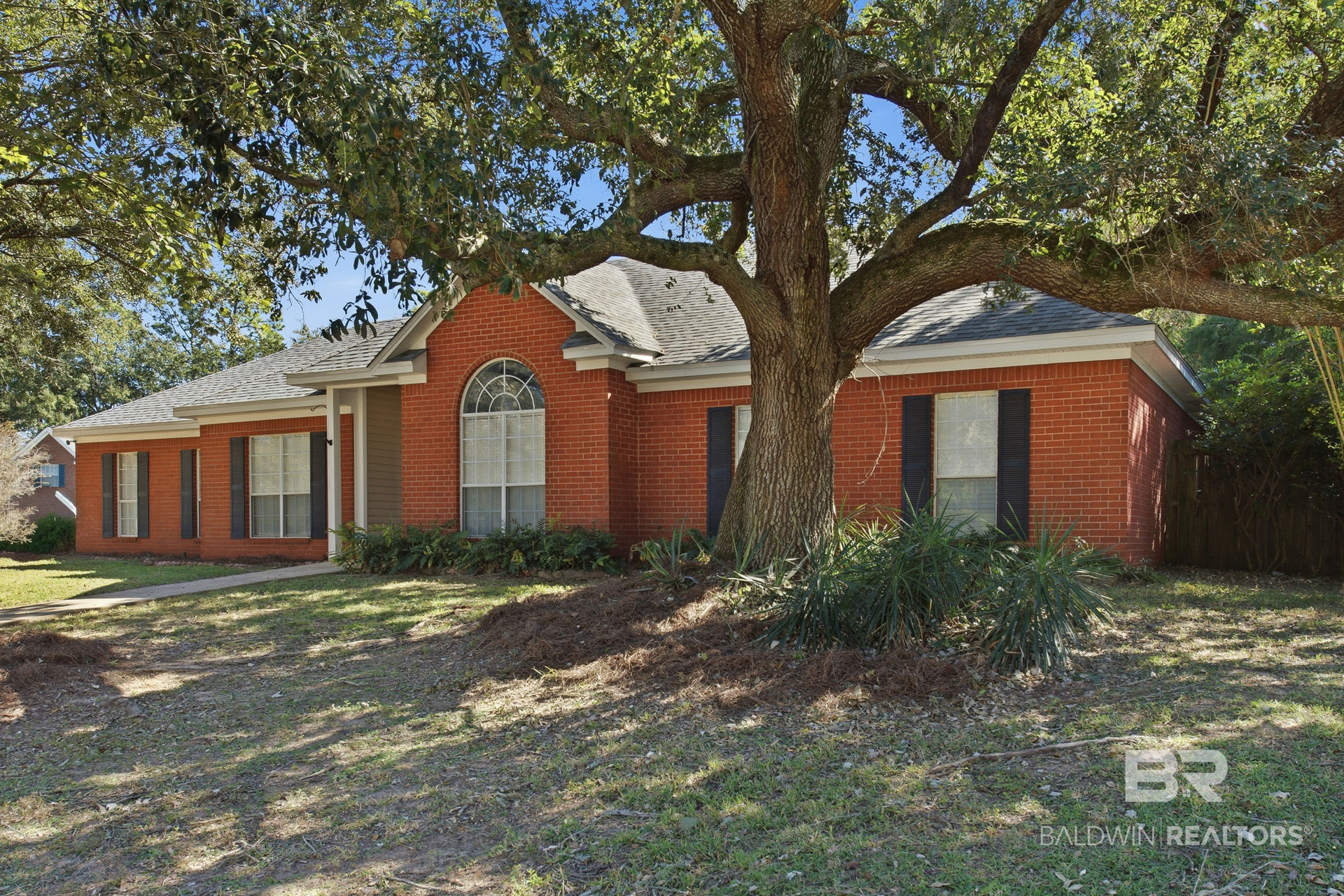 7042 Wedgewood Court — photo