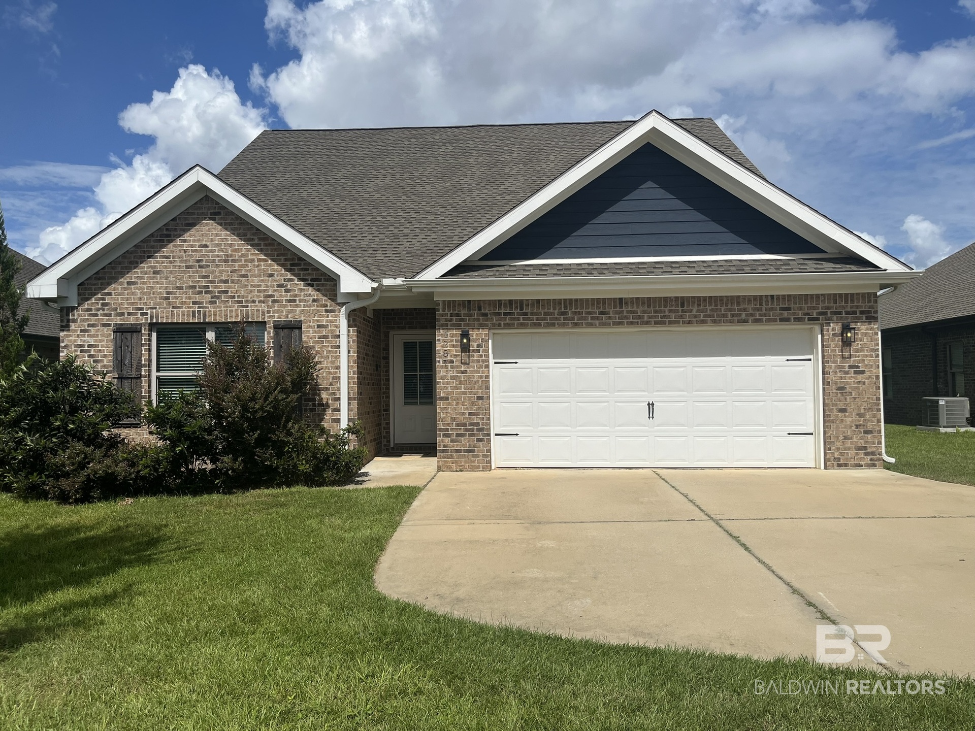 1287 Cater Lee Way — photo
